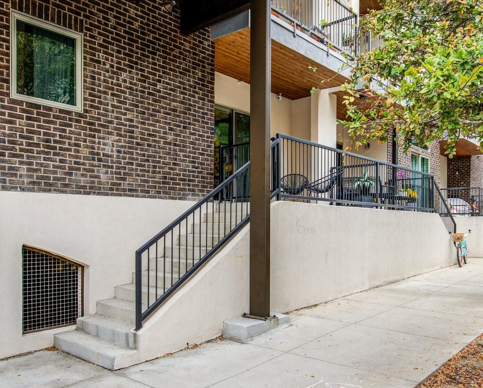 Listing Photo 3 - Condo for sale in building located at 908 Nueces St, Austin, TX 78701 - Unit #18