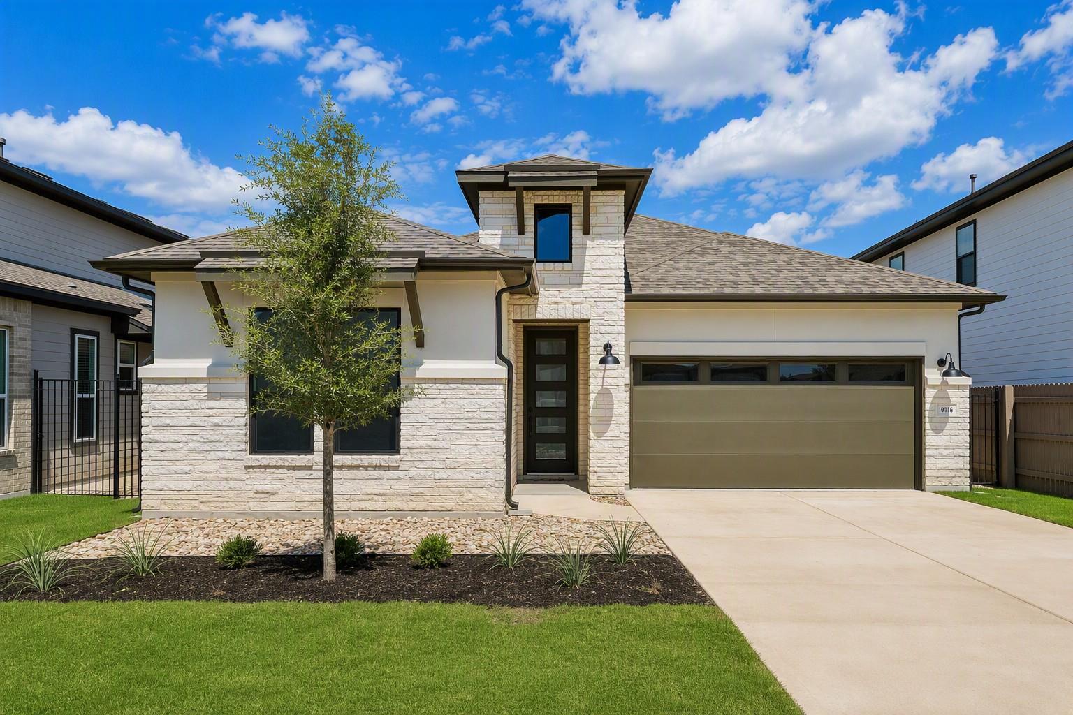 Single family home for sale at 9116 Hamadryas Dr, Austin, TX 78744 | MLS# 1810585