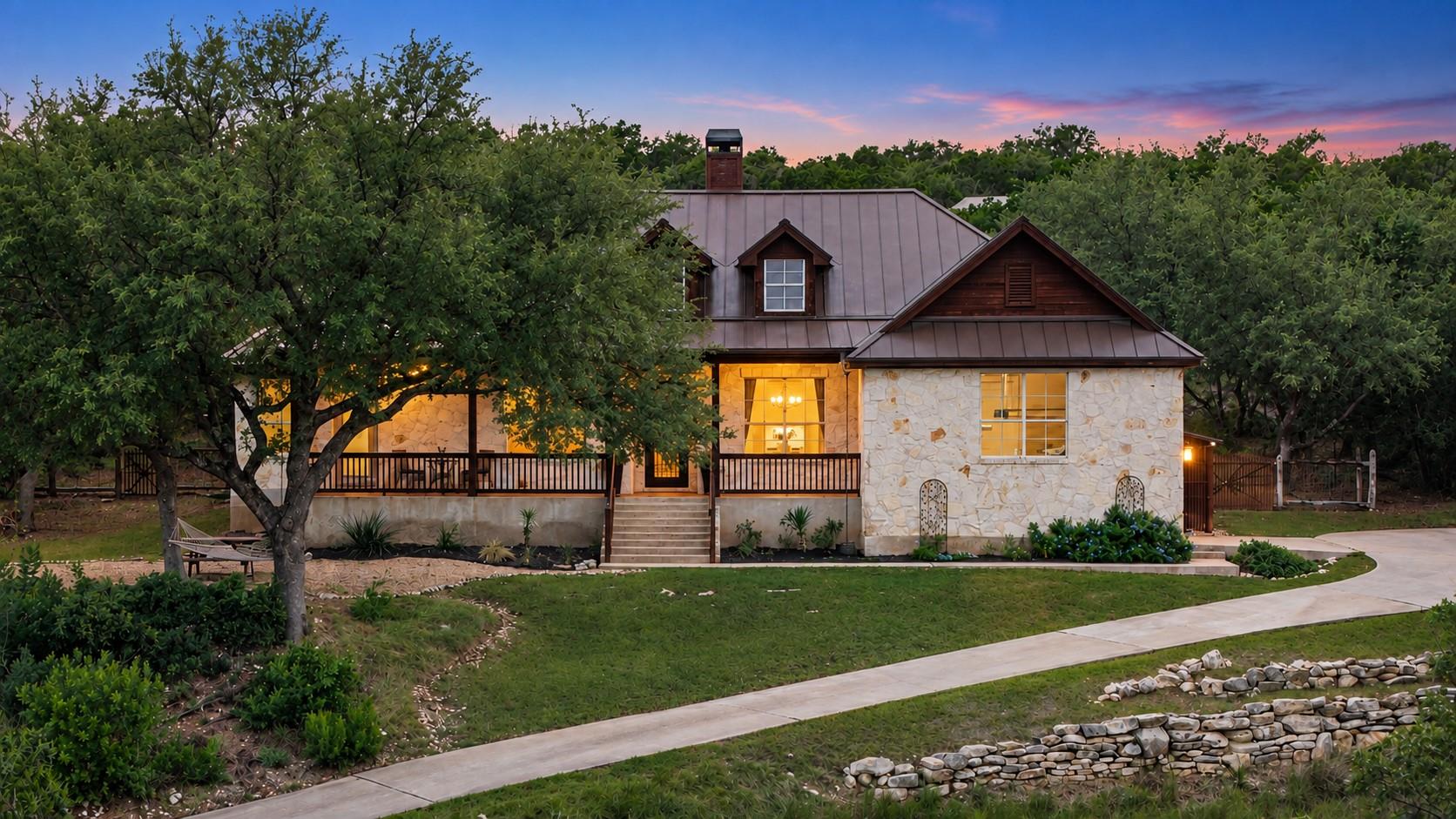 Photo 2 of Single family home for sale at 1906 Bee Crk Rd, Spicewood, TX 78669 | MLS# 6923578 | Listing updated on 2026-10-07