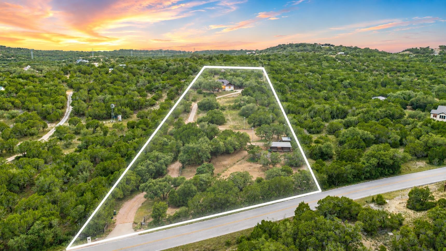 Photo 1 of Single family home for sale at 1906 Bee Crk Rd, Spicewood, TX 78669 | MLS# 6923578 | Listing updated on 2026-10-07