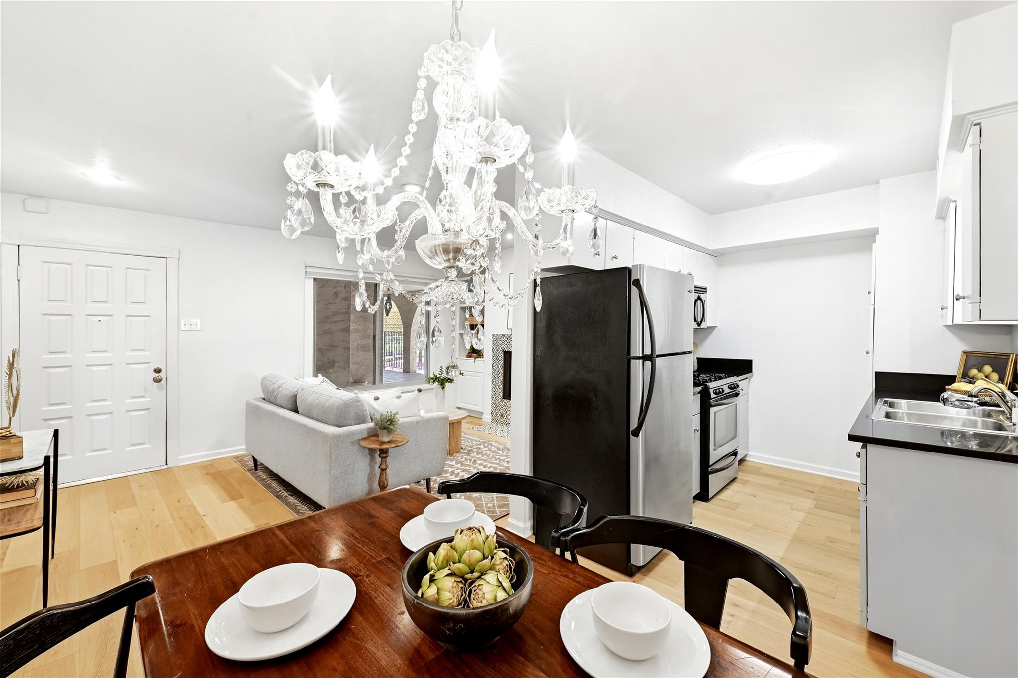 Photo 4 of Condo for sale at 505 W 7th Street #113, Austin, TX 78701 | MLS# 3230506 | Listing updated on 2026-09-21