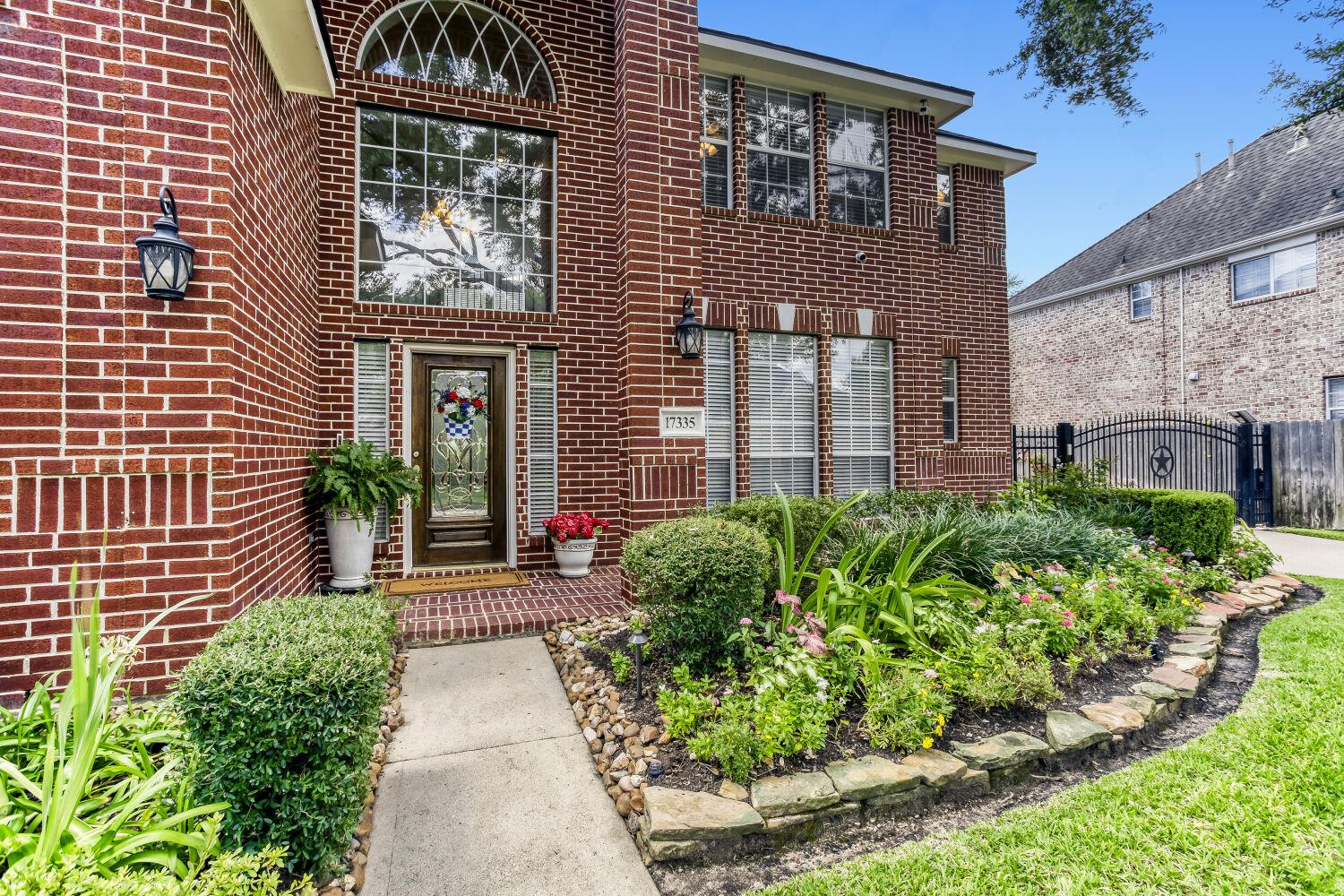 Photo 4 of Single family home for sale at 17335 W Copper Lakes Dr, Houston, TX 77095 | MLS# 3825677 | Listing updated on 2026-09-21