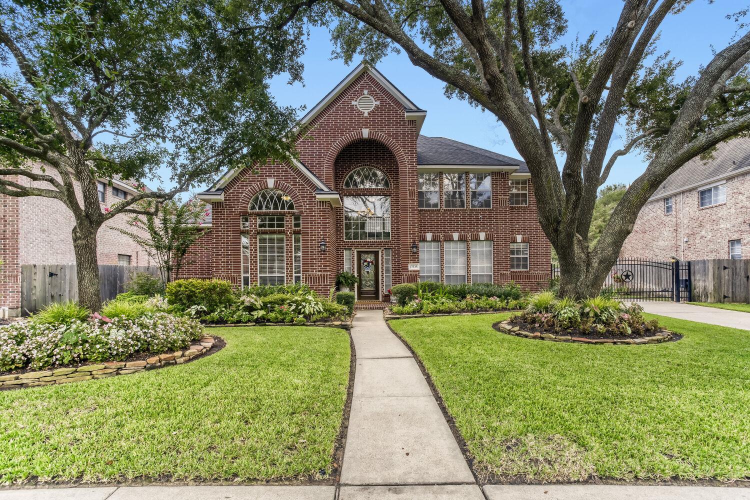 Photo 1 of Single family home for sale at 17335 W Copper Lakes Dr, Houston, TX 77095 | MLS# 3825677 | Listing updated on 2026-09-21