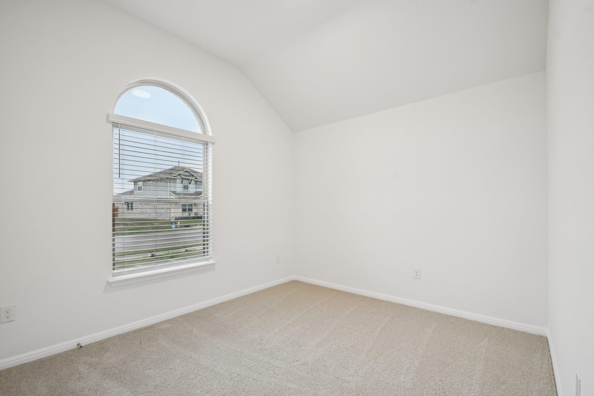 Photo 4 of Single family home for sale at 326 Dogvane Cir, Kyle, TX 78640 | MLS# 4507835 | Listing updated on 2026-09-24