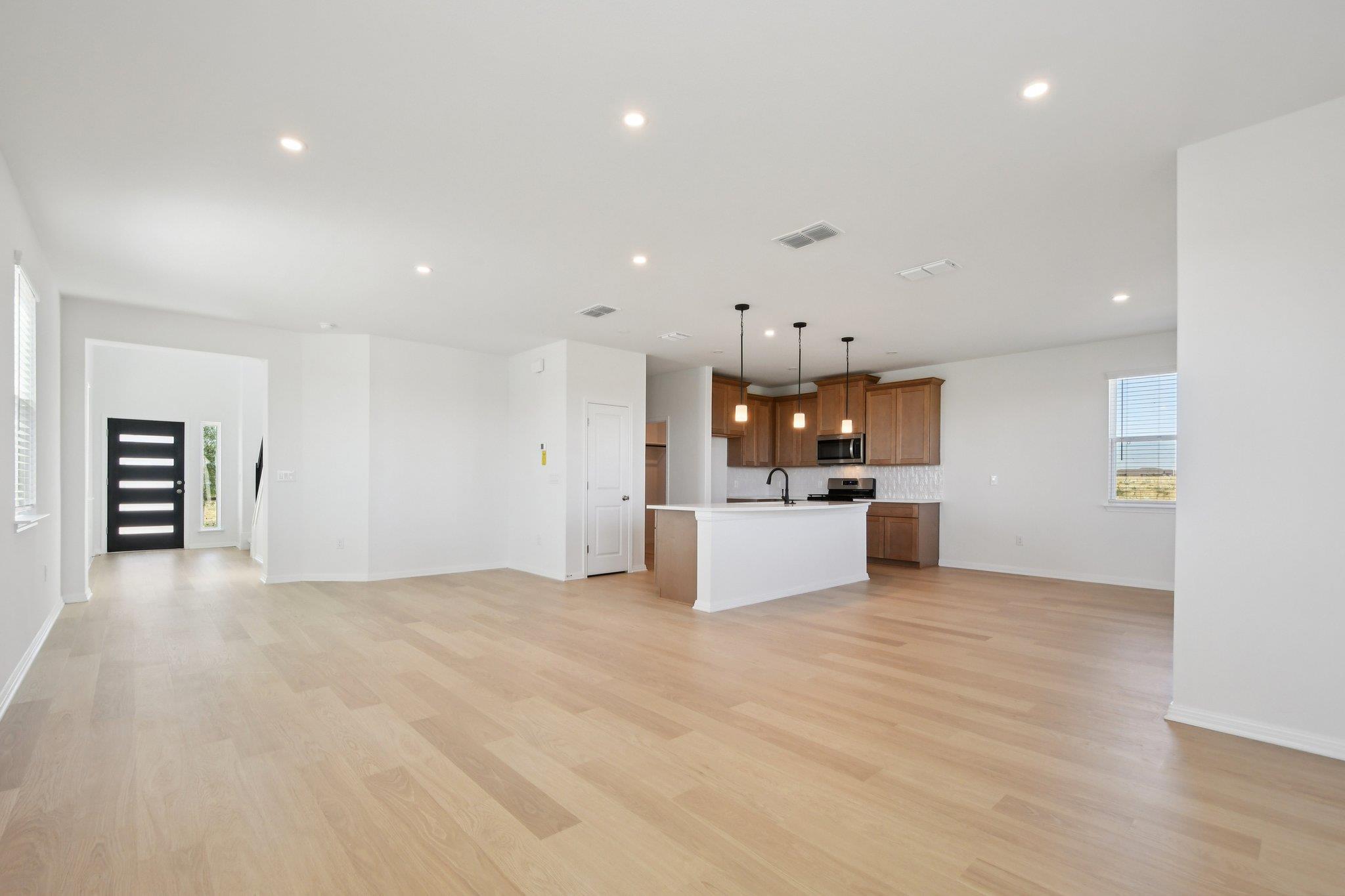 Photo 2 of Single family home for sale at 498 Backstays Loop, Kyle, TX 78640 | MLS# 5140992 | Listing updated on 2026-09-24