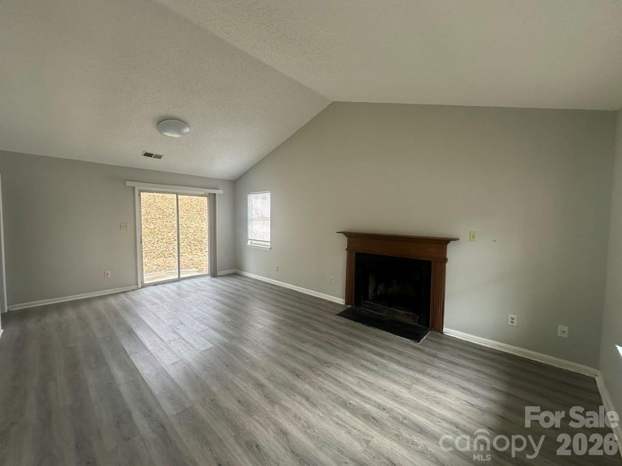 Photo 3 of Single family home for sale at 2000 Teddington Dr, Charlotte, NC 28214 | MLS# 4327187 | Listing updated on 2026-10-07