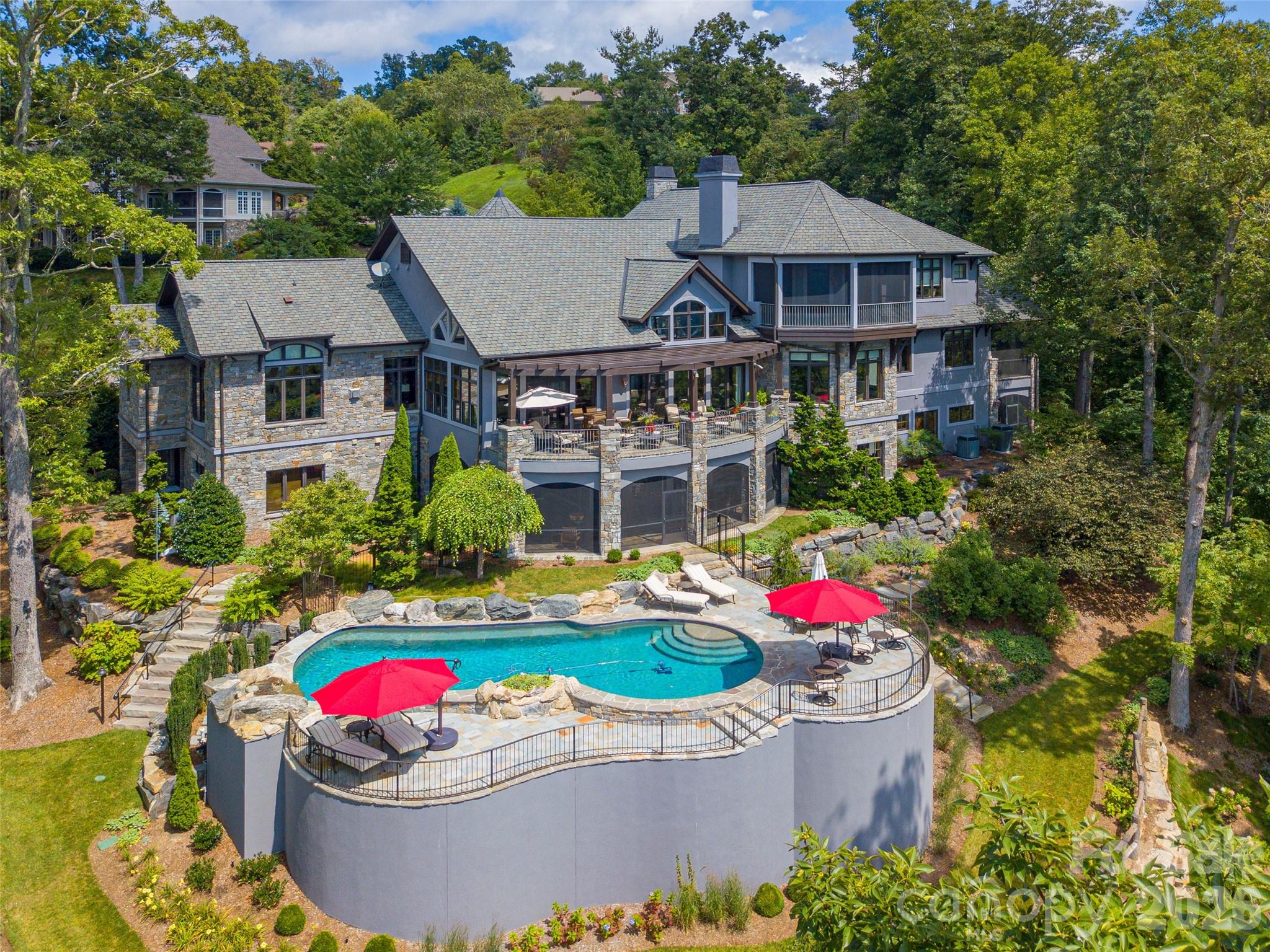 Photo 1 of Mansion for sale at 633 Altamont View, Asheville, NC 28804 | MLS# 4365453 | Listing updated on 2026-09-21