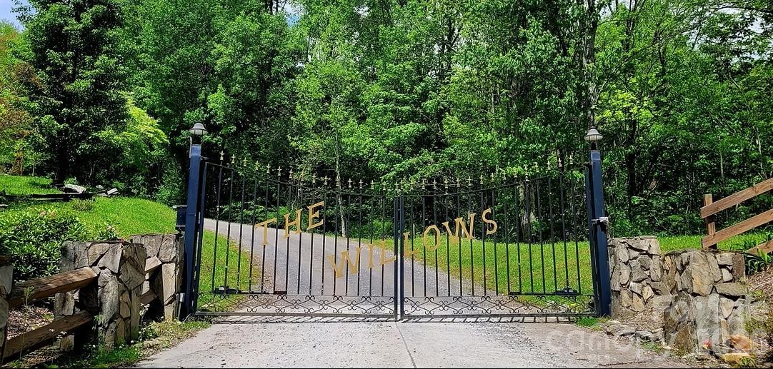 Photo 3 of Land for sale at 200 Wolverine Ct #44, Waynesville, NC 28785 | MLS# 4368465 | Listing updated on 2026-09-21