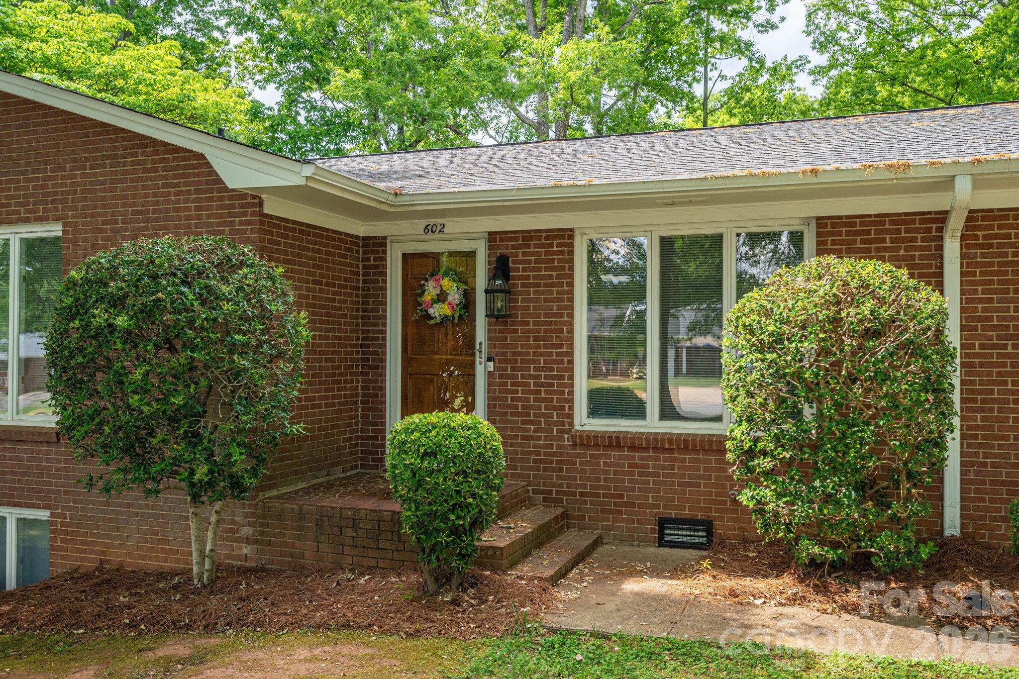 Photo 3 of Single family home for sale at 602 Lee St, Kings Mountain, NC 28086 | MLS# 4374283 | Listing updated on 2026-09-22