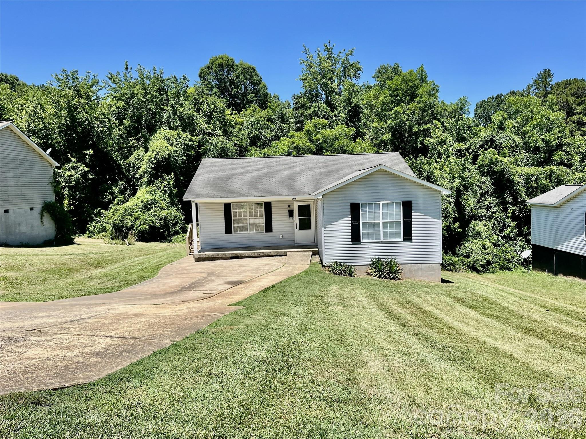 Single family home for sale at 908 Green St, Salisbury, NC 28144 | MLS# 4393782