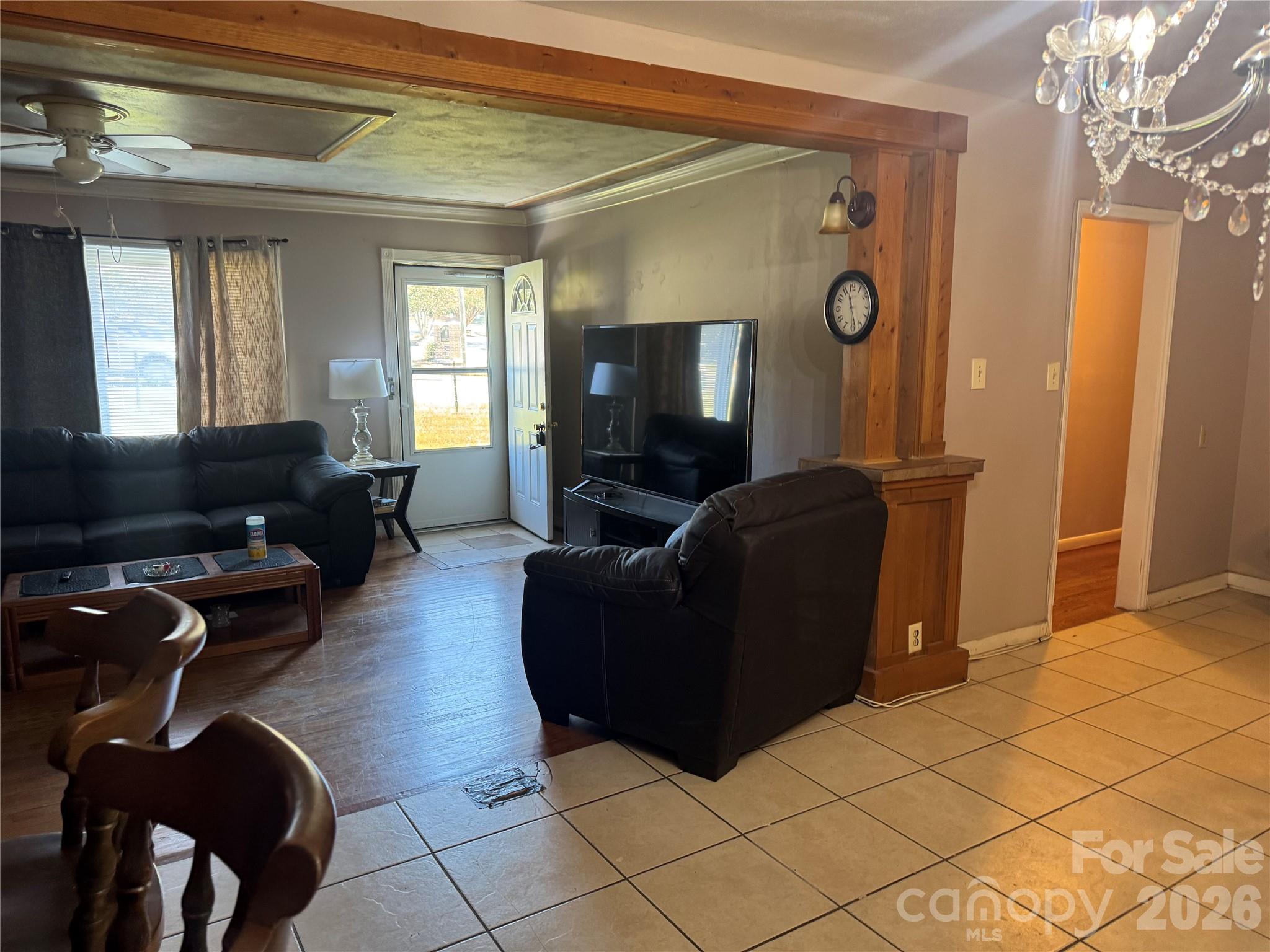 Photo 3 of Single family home for sale at 8432 Idlewild Rd, Charlotte, NC 28227 | MLS# 4395310 | Listing updated on 2026-10-07