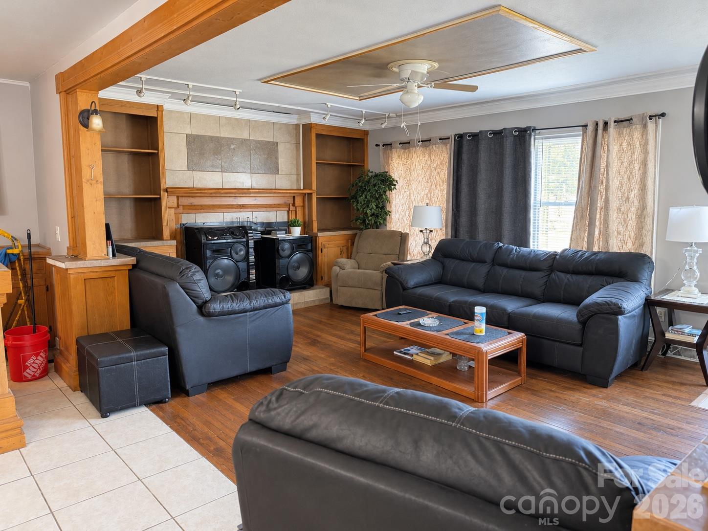Photo 2 of Single family home for sale at 8432 Idlewild Rd, Charlotte, NC 28227 | MLS# 4395310 | Listing updated on 2026-10-07