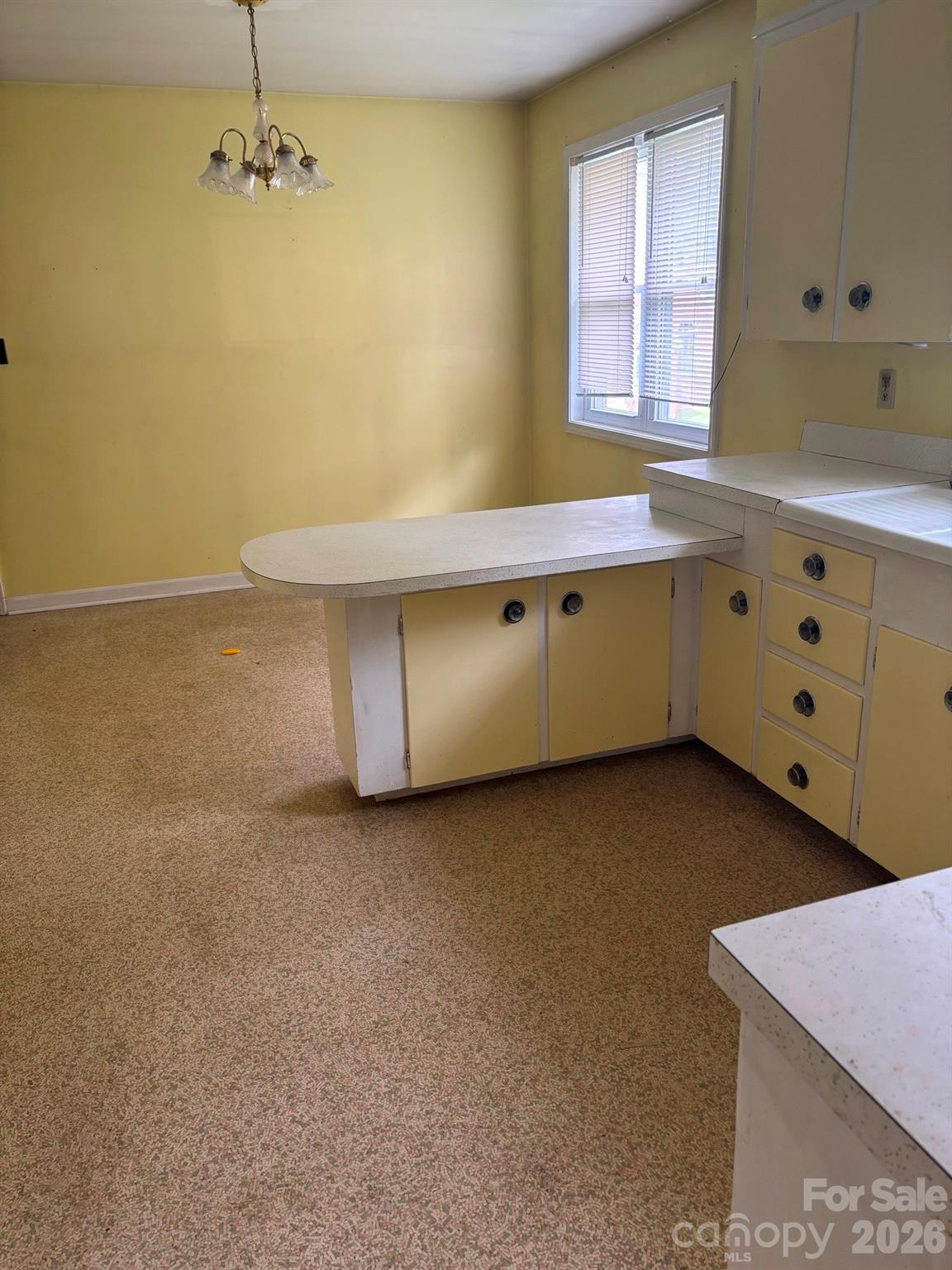 Photo 3 of Single family home for sale at 637 Toe Cane Rd, Bakersville, NC 28705 | MLS# 4400996 | Listing updated on 2026-09-21