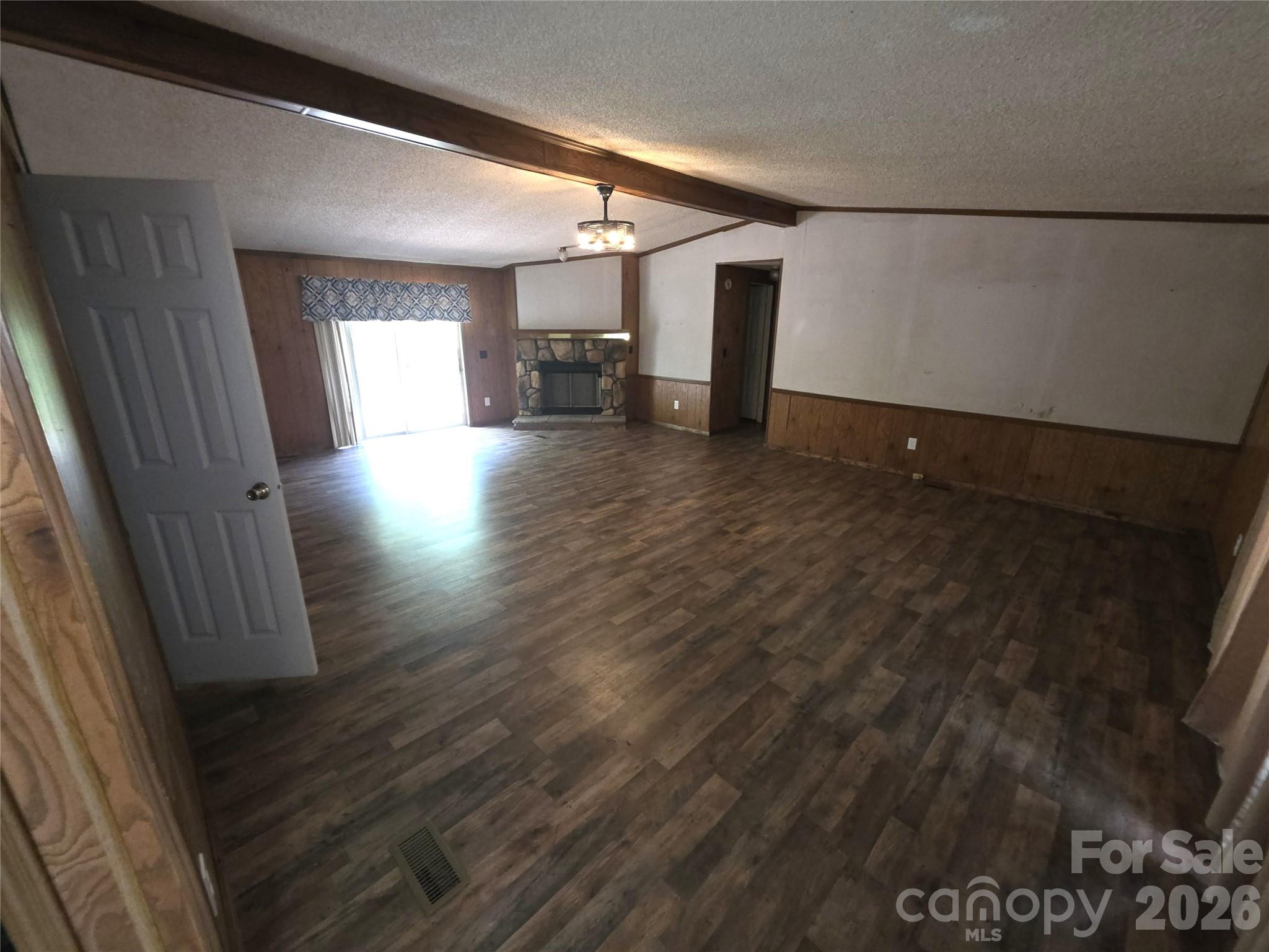 Photo 3 of Single family home for sale at 1340 Bowling Green Dr, Clover, SC 29710 | MLS# 4401293 | Listing updated on 2026-09-21