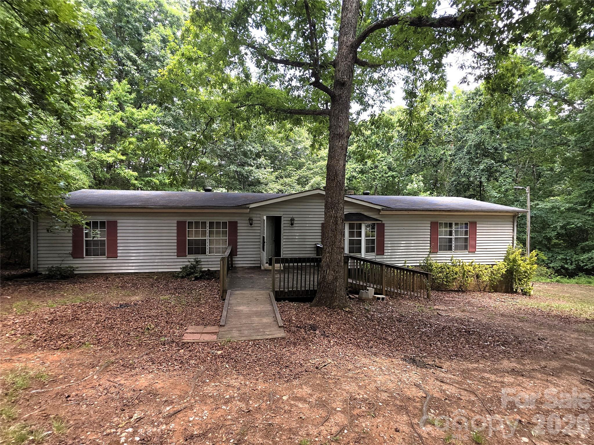 Single family home for sale at 1340 Bowling Green Dr, Clover, SC 29710 | MLS# 4401293