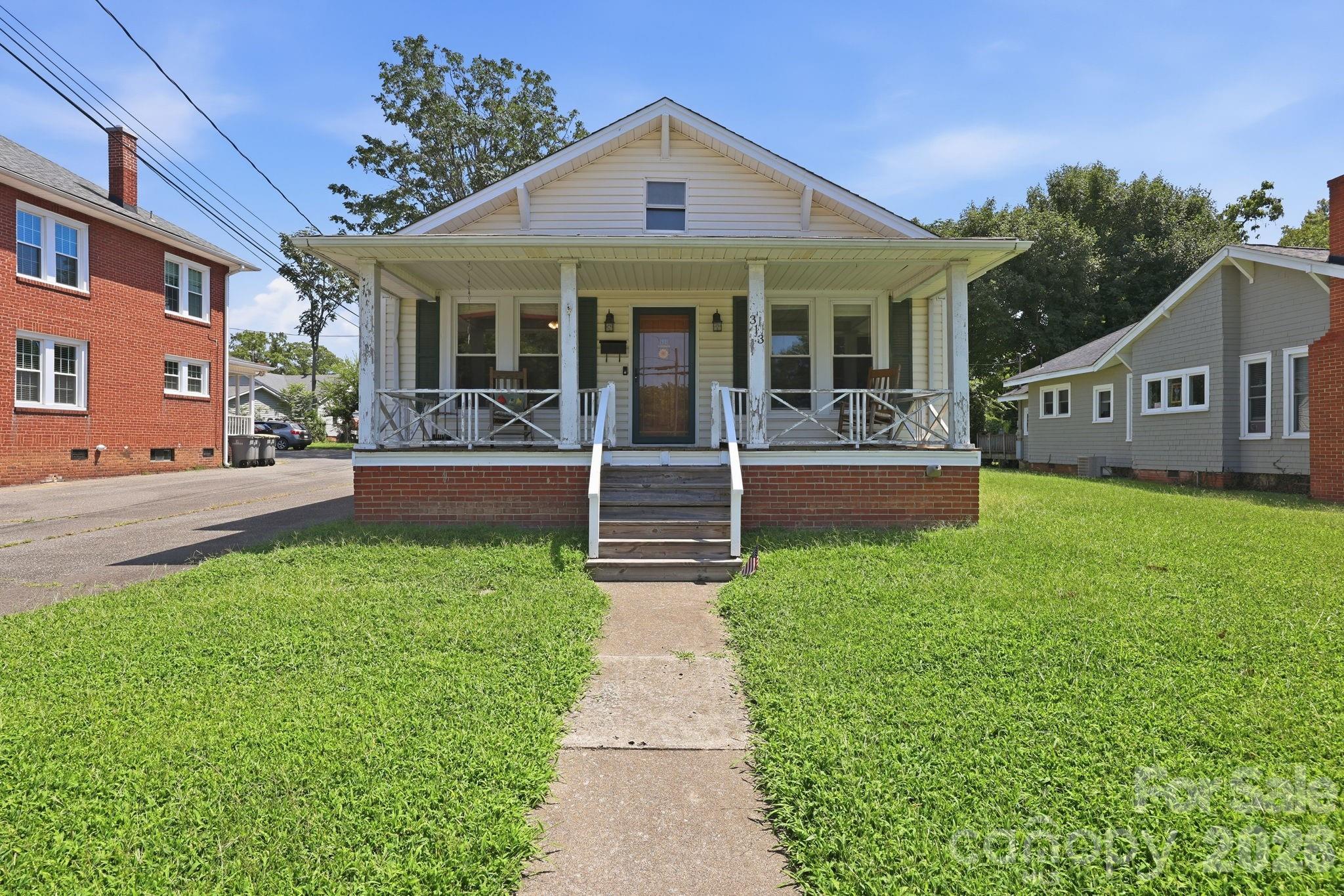 Photo 1 of Sale Pending at 313 S Ridge Ave, Kannapolis, NC 28083 | MLS# 4405624 | Listing updated on 2026-10-15