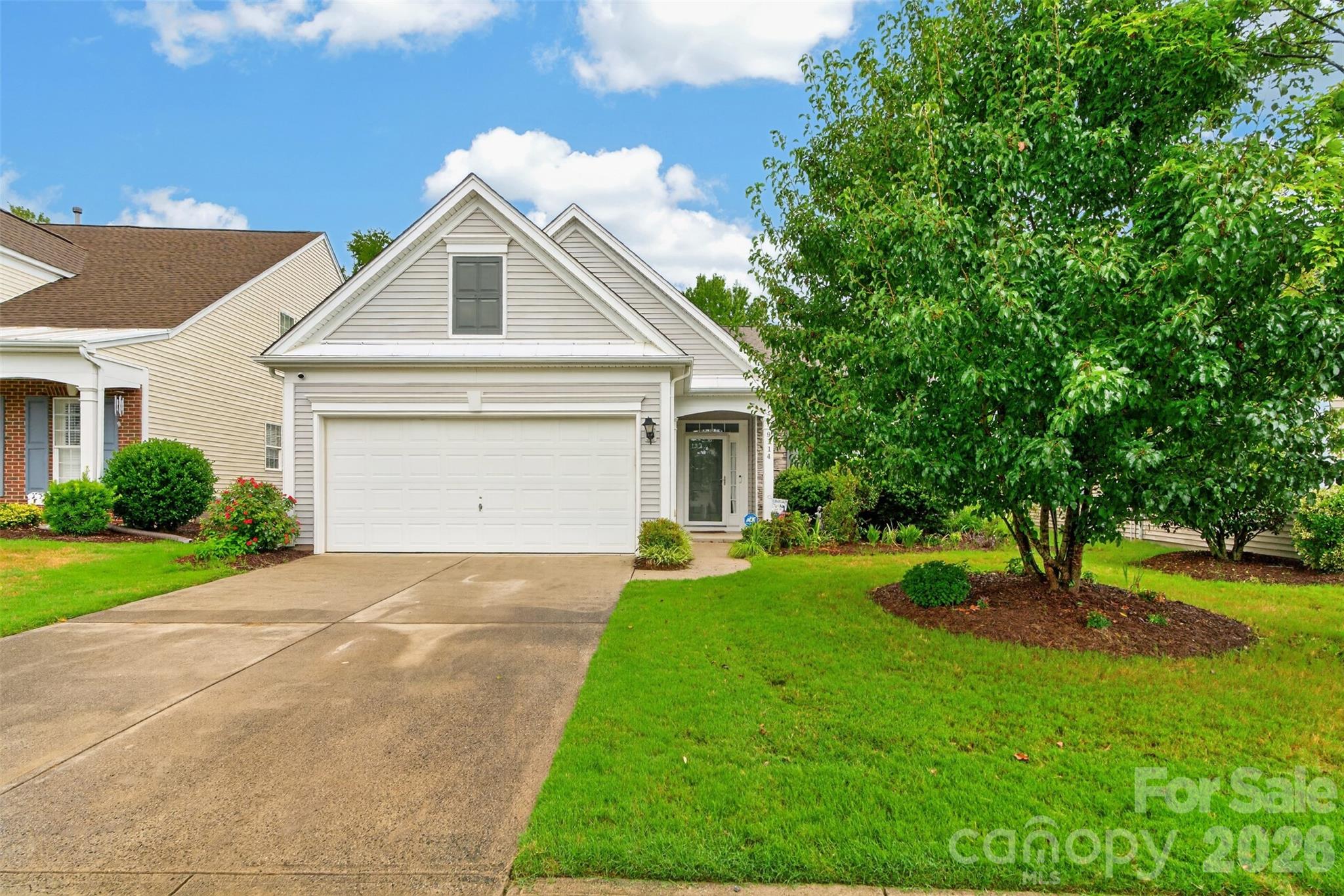 Photo 1 of Single family home for sale at 9114 Beaver Brk Way, Charlotte, NC 28277 | MLS# 4407536 | Listing updated on 2026-10-07