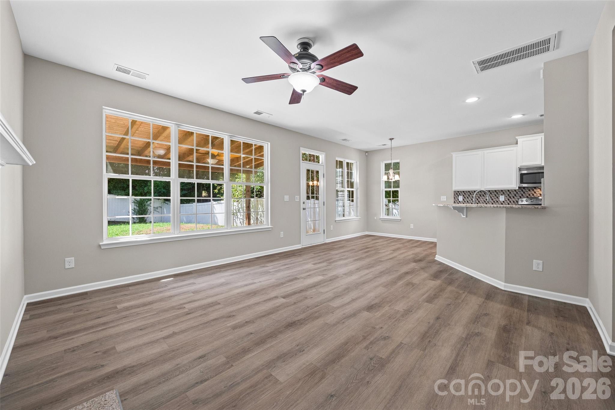 Photo 3 of Single family home for sale at 17707 Train Sta Dr, Huntersville, NC 28078 | MLS# 4409292 | Listing updated on 2026-09-21