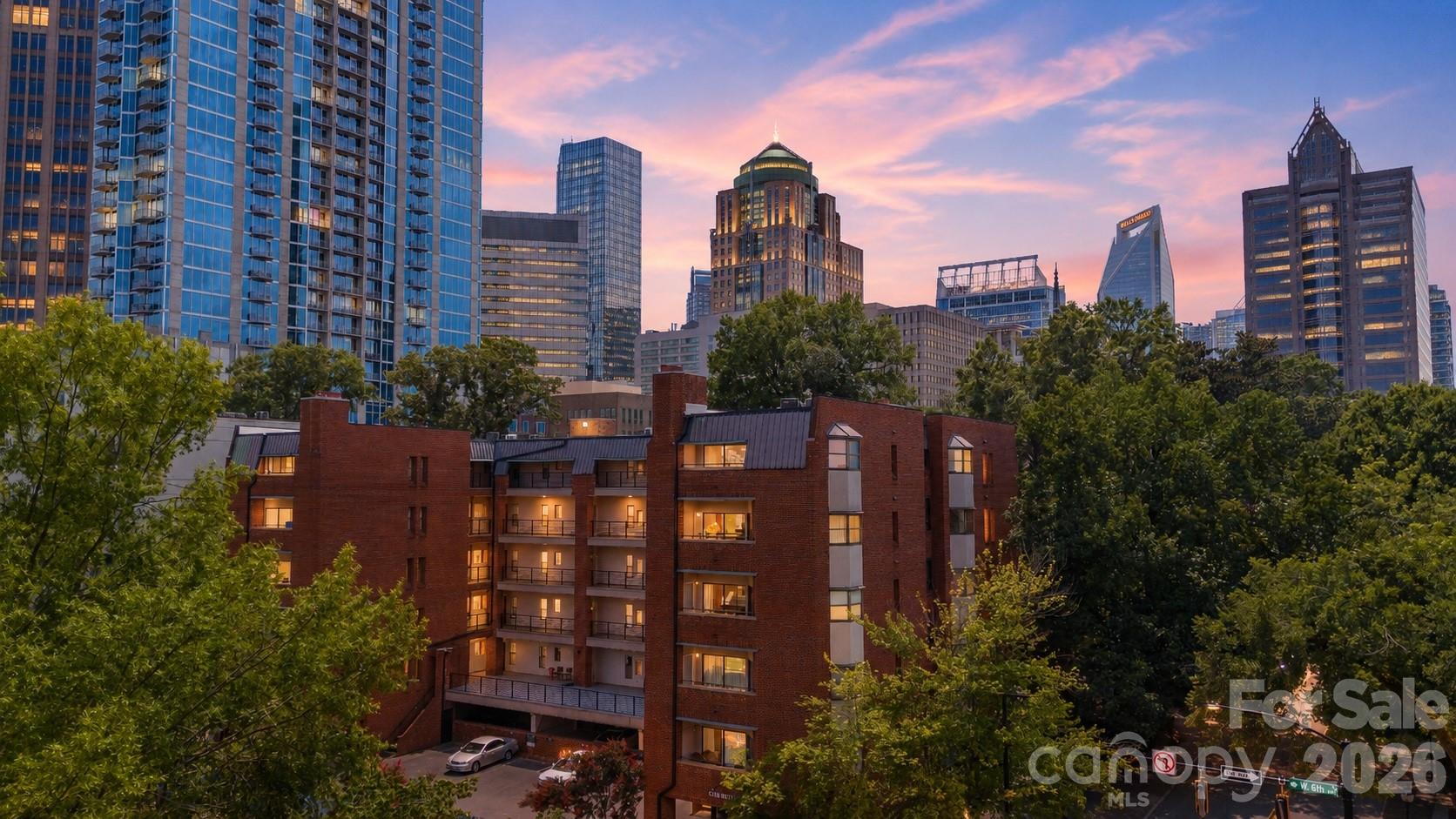 Condo for sale at 224 N Poplar St #22, Charlotte, NC 28202 | MLS# 4409440
