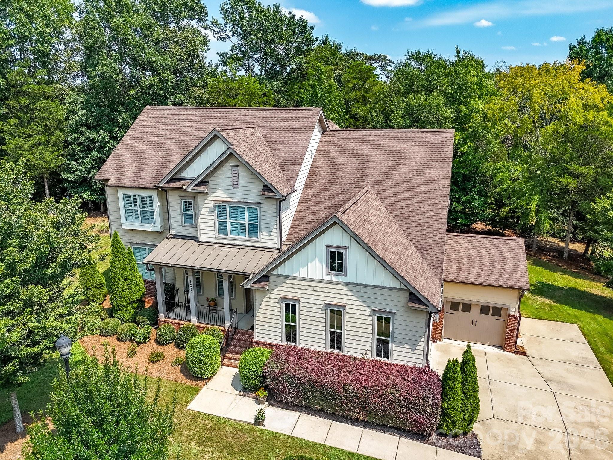 Photo 1 of Single family home for sale at 12323 Cherrybark Ln, Charlotte, NC 28278 | MLS# 4417567 | Listing updated on 2026-10-07