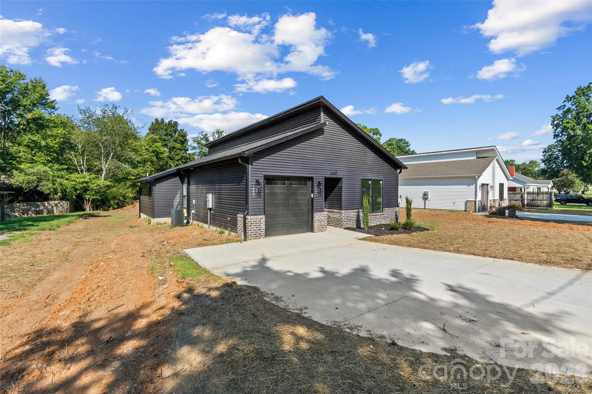 Photo 3 of Single family home for sale at 668 Jackson Ter Sw, Concord, NC 28027 | MLS# 4422491 | Listing updated on 2026-09-21