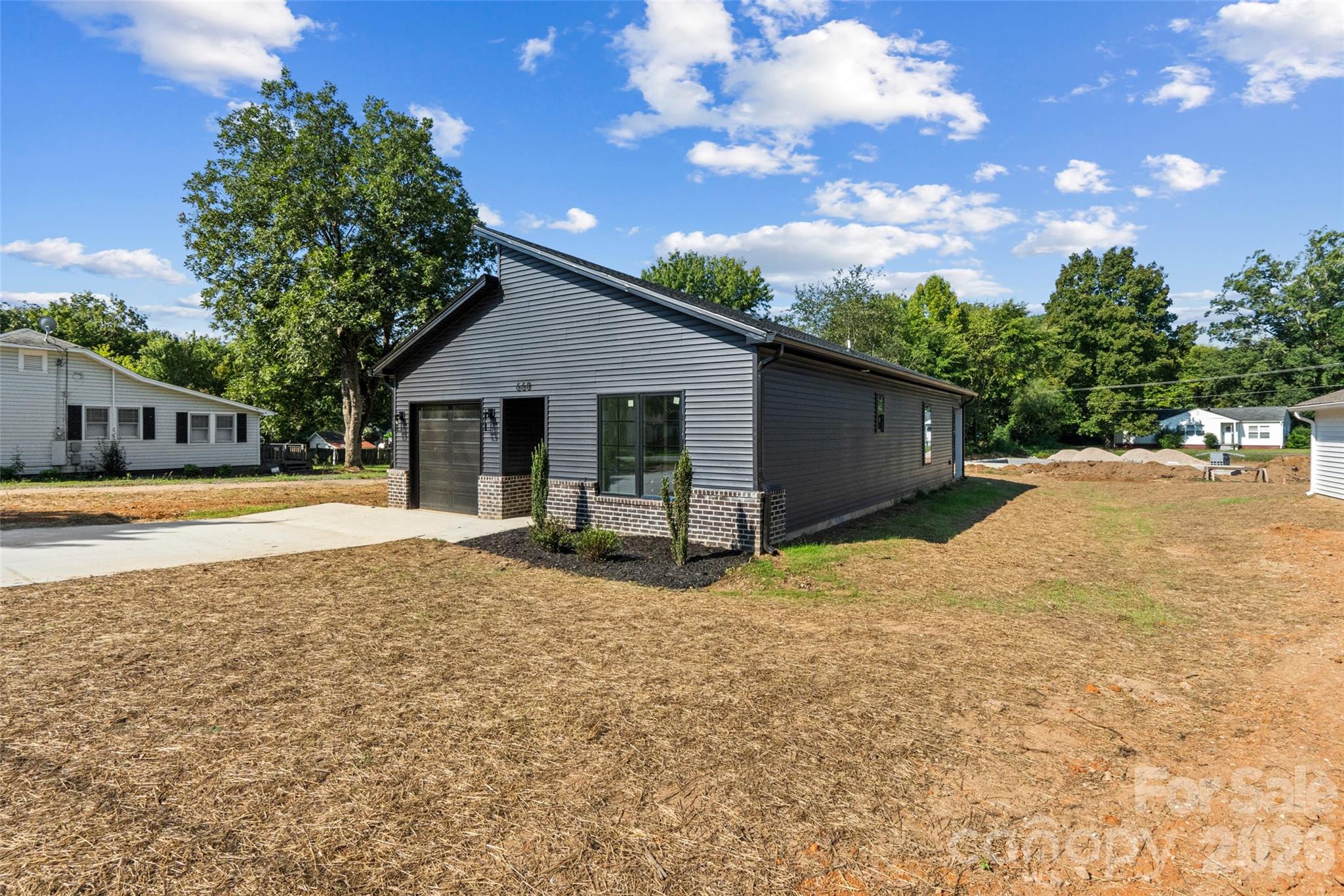 Photo 2 of Single family home for sale at 668 Jackson Ter Sw, Concord, NC 28027 | MLS# 4422491 | Listing updated on 2026-09-21