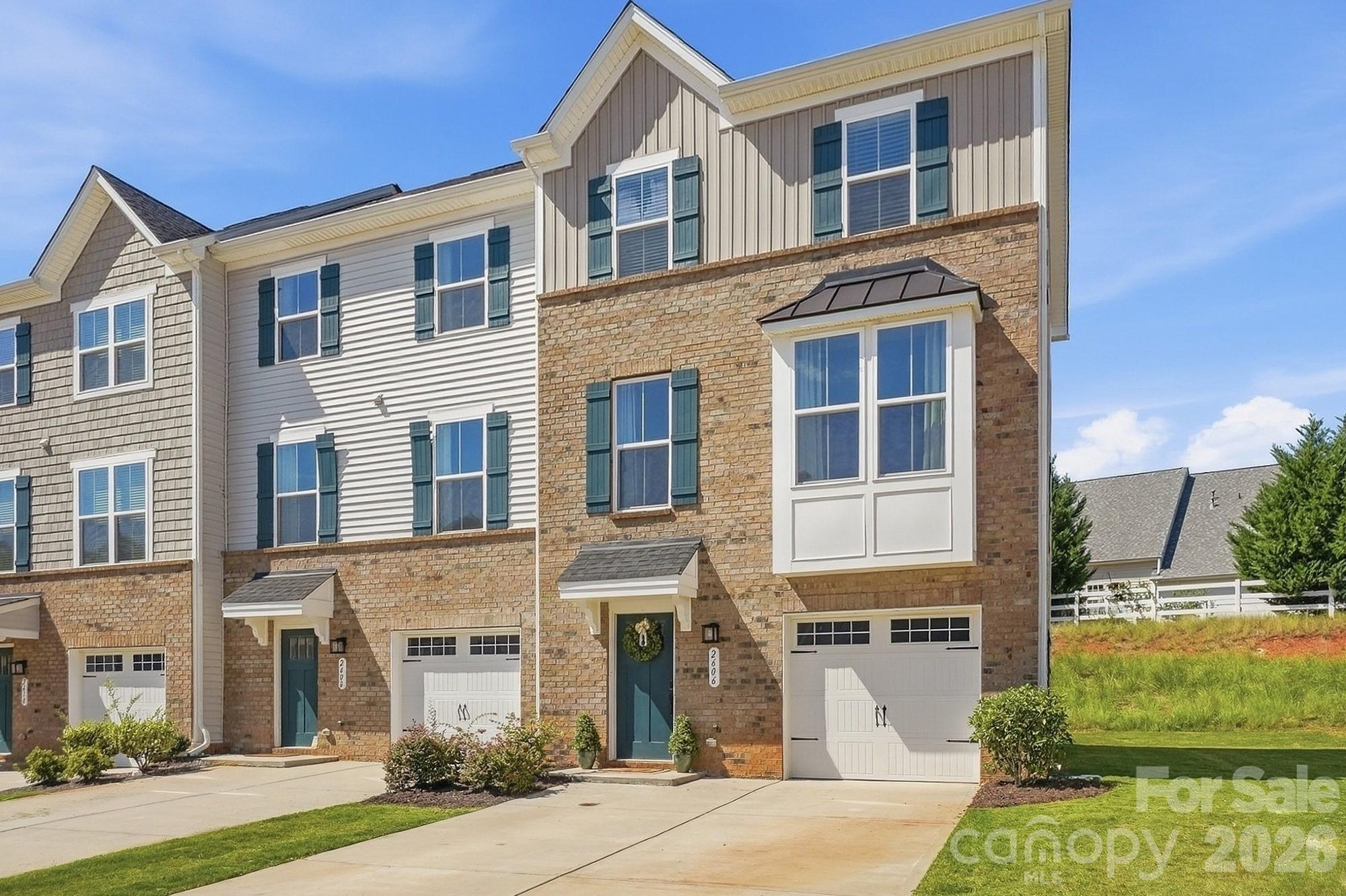 Photo 1 of Townhouse for sale at 2606 Grantham Pl Dr, Fort Mill, SC 29715 | MLS# 4423655 | Listing updated on 2026-09-21