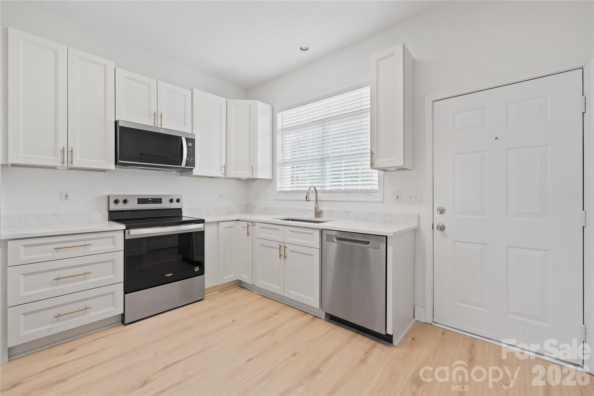 Photo 2 of Townhouse for sale at 105 Woodsong Ln, Mooresville, NC 28117 | MLS# 4423940 | Listing updated on 2026-09-21