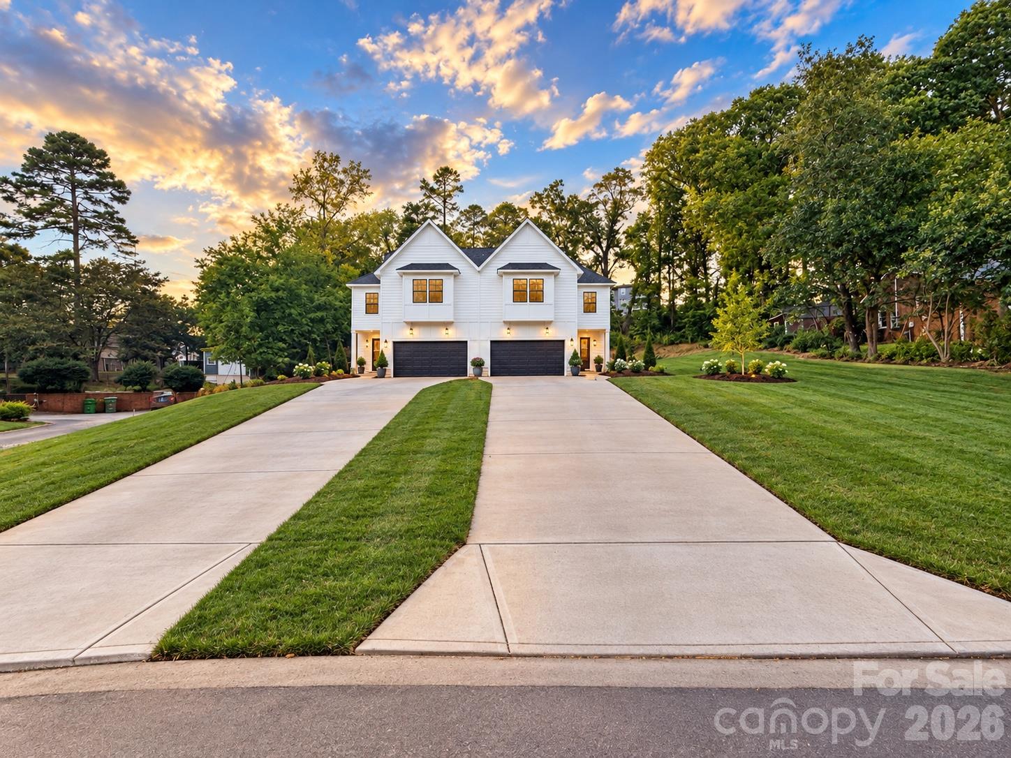 Single family home for sale at 552 Carolyn Ln, Charlotte, NC 28213 | MLS# 4426145