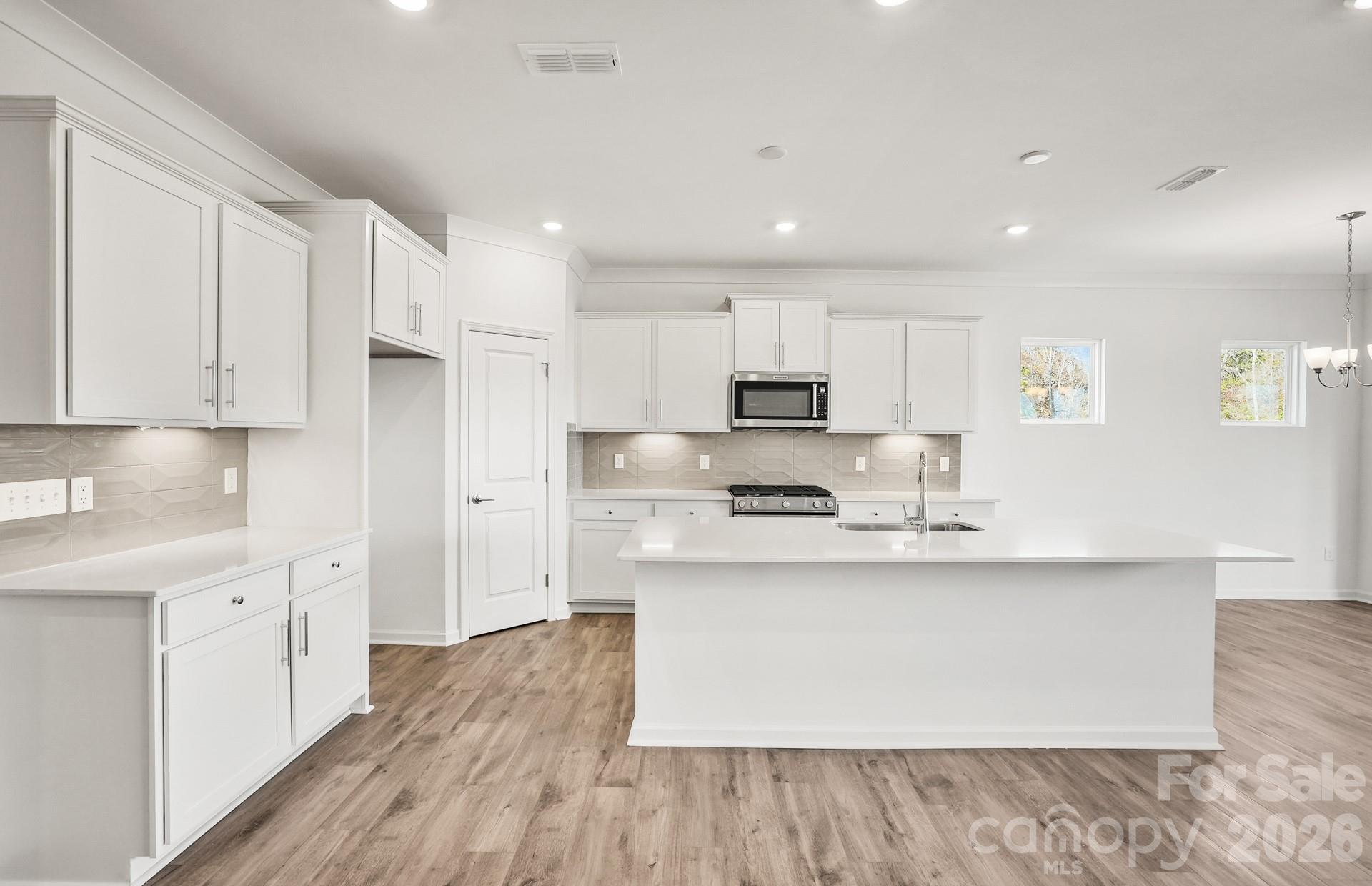 Photo 3 of Single family home for sale at 558 Cottage Garden Ln, Belmont, NC 28012 | MLS# 4426659 | Listing updated on 2026-09-21