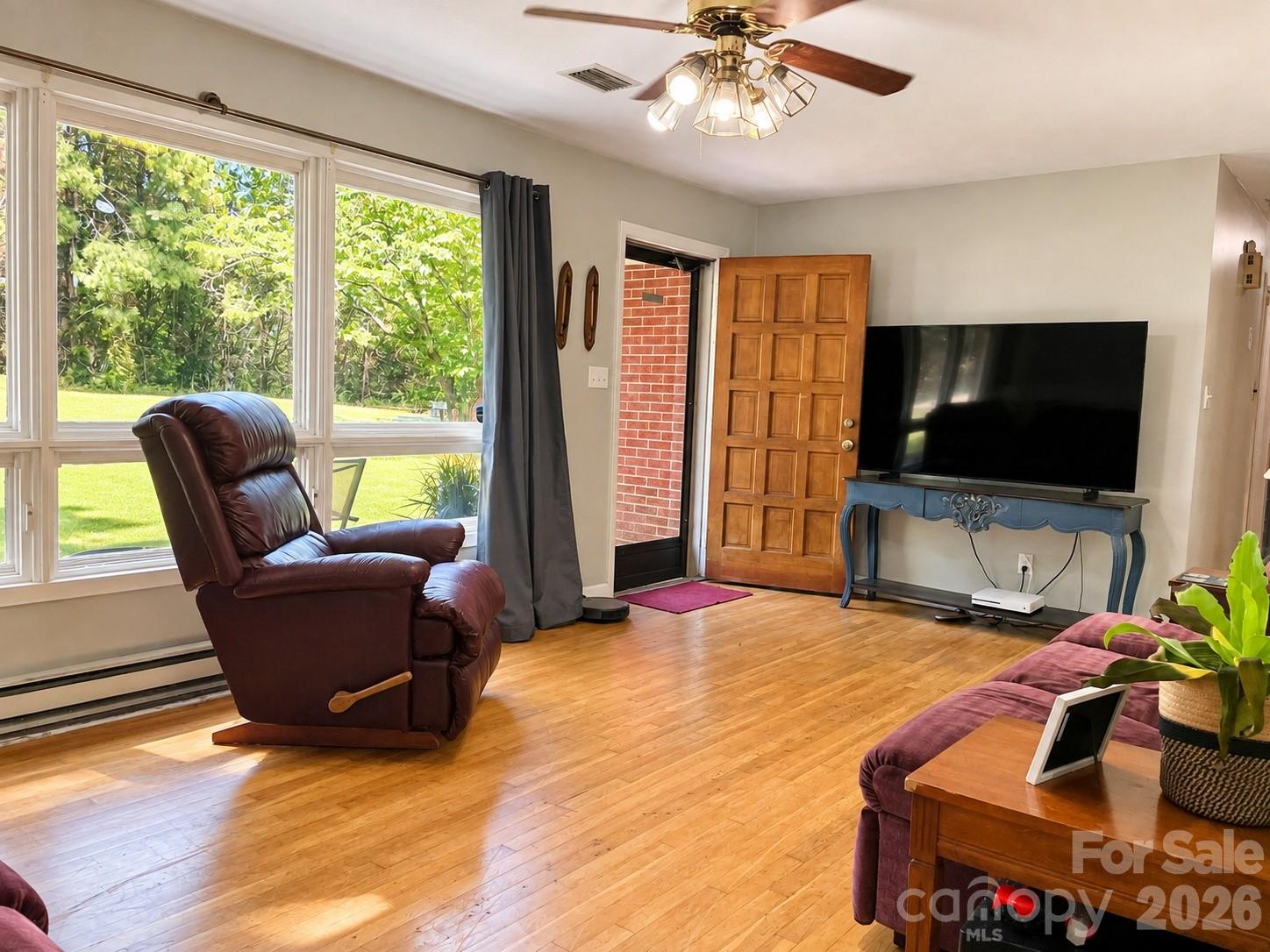 Photo 4 of Single family home for sale at 1270 Amherst Rd, Morganton, NC 28655 | MLS# 4426860 | Listing updated on 2026-09-21