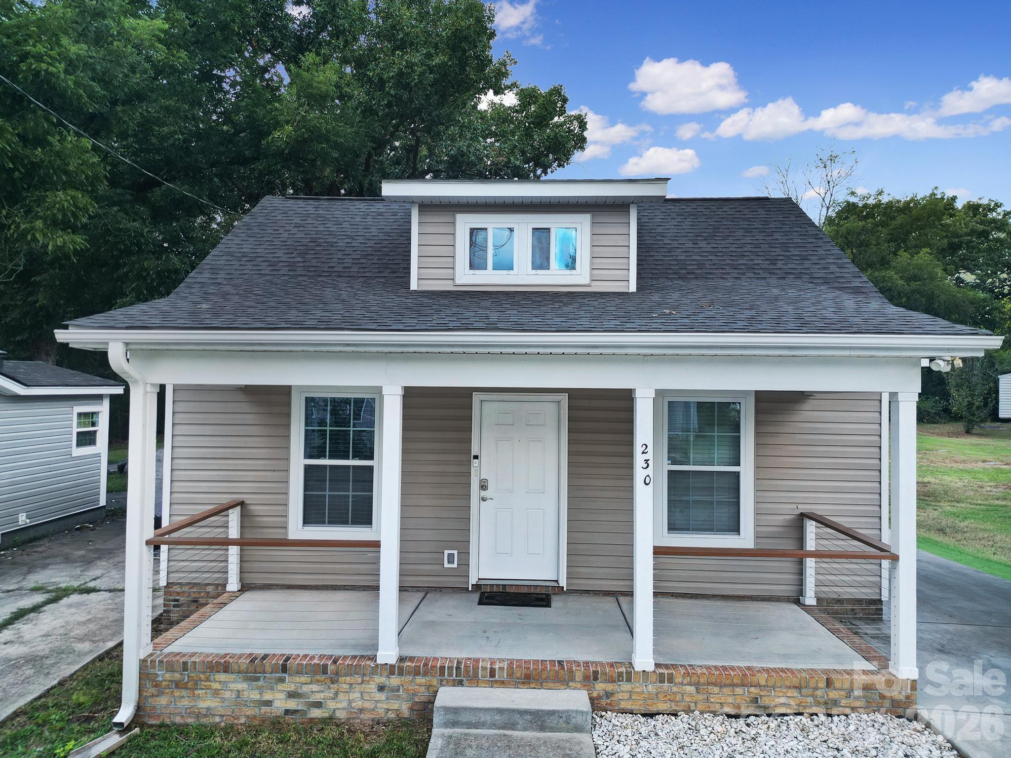 Photo 1 of Single family home for sale at 230 Clinton Ave, Rock Hill, SC 29730 | MLS# 4427051 | Listing updated on 2026-09-23