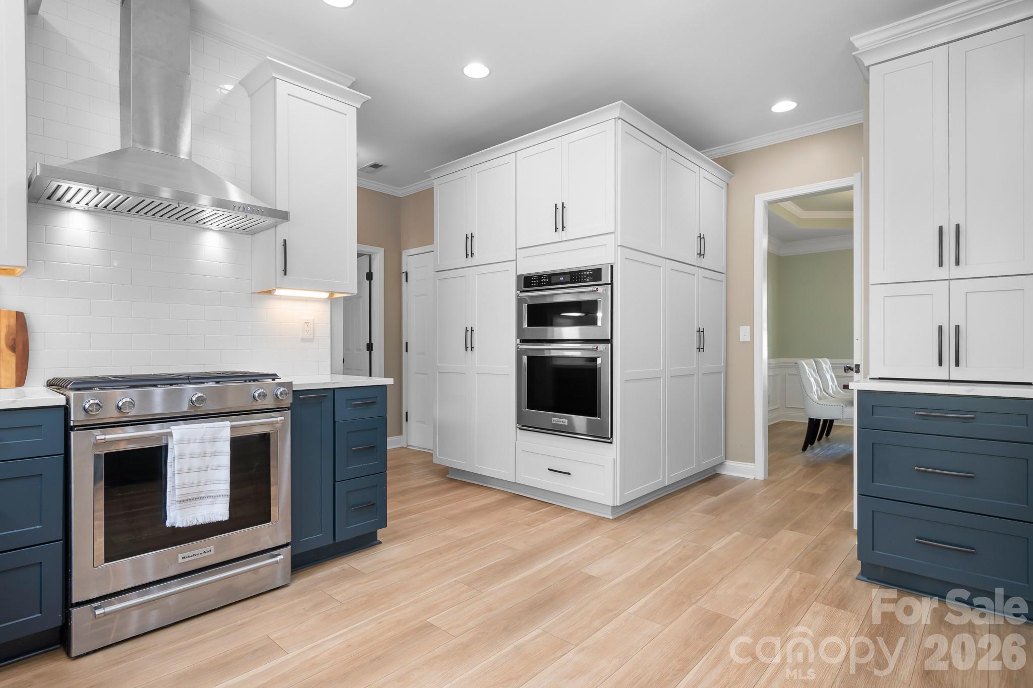 Photo 4 of Single family home for sale at 121 Middleton Pl, Mooresville, NC 28117 | MLS# 4427806 | Listing updated on 2026-09-24