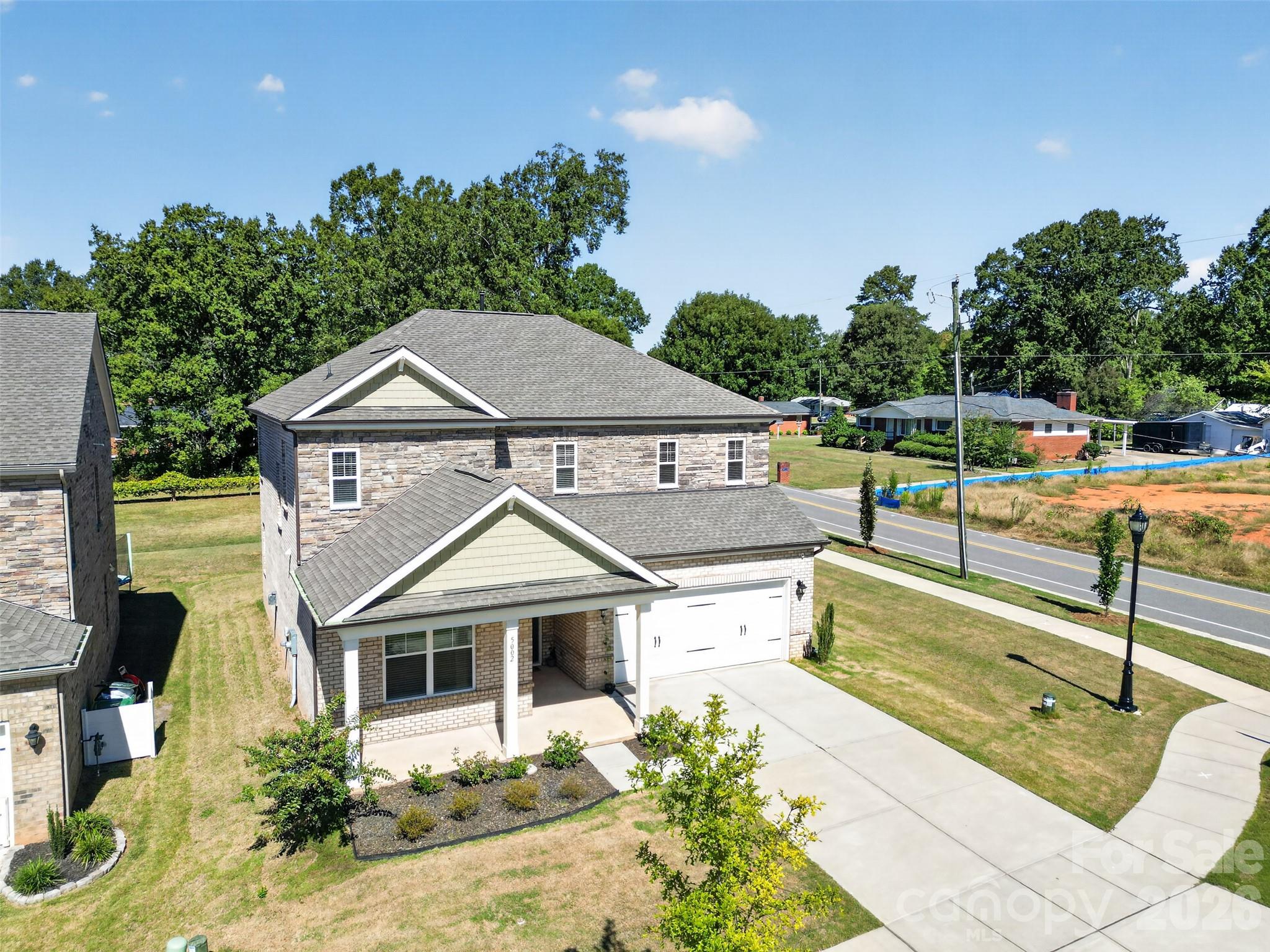 Single family home for sale at 5002 Kinsbridge Dr, Charlotte, NC 28227 | MLS# 4430219