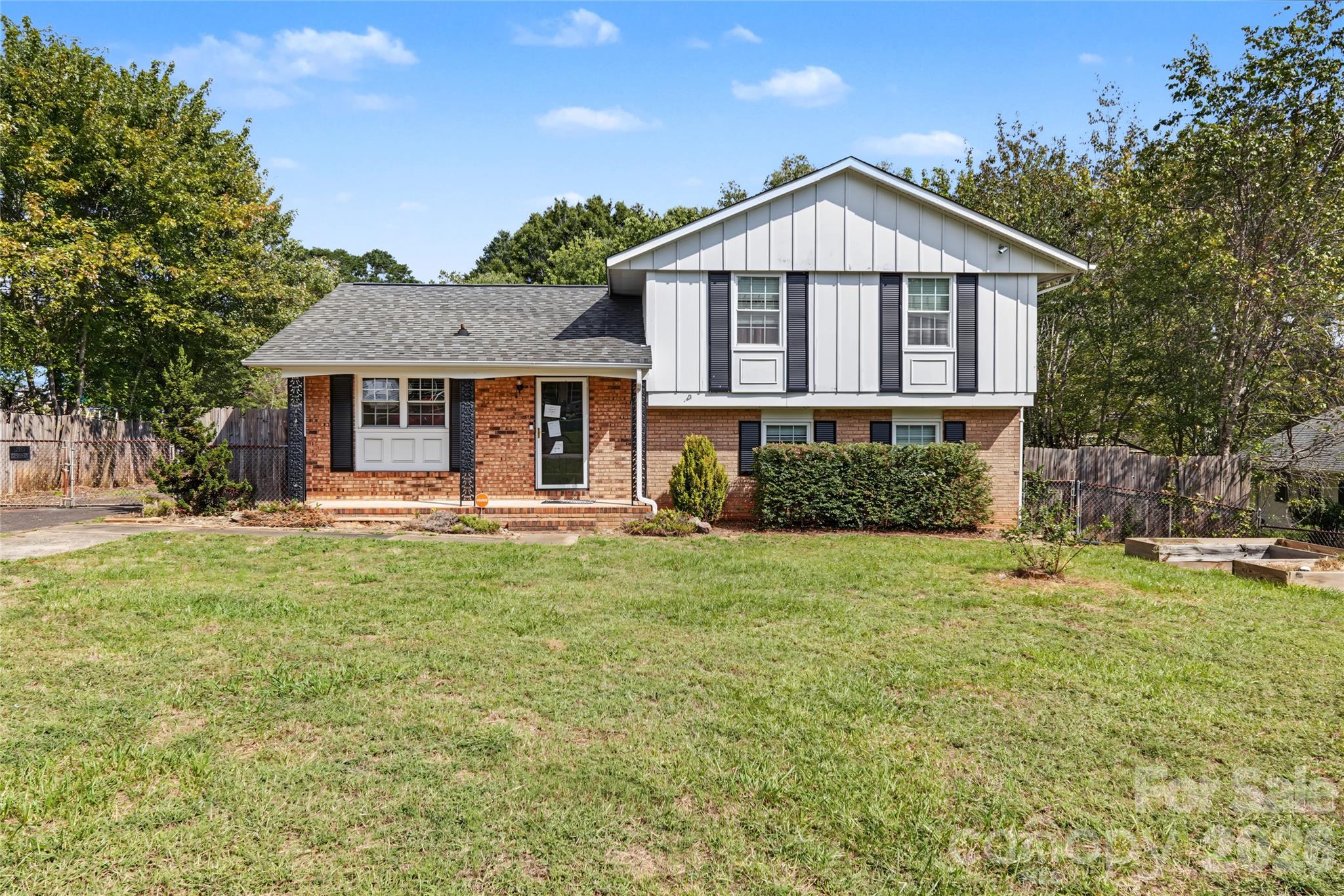 Single family home for sale at 206 King Henry Ln, Gastonia, NC 28056 | MLS# 4431460