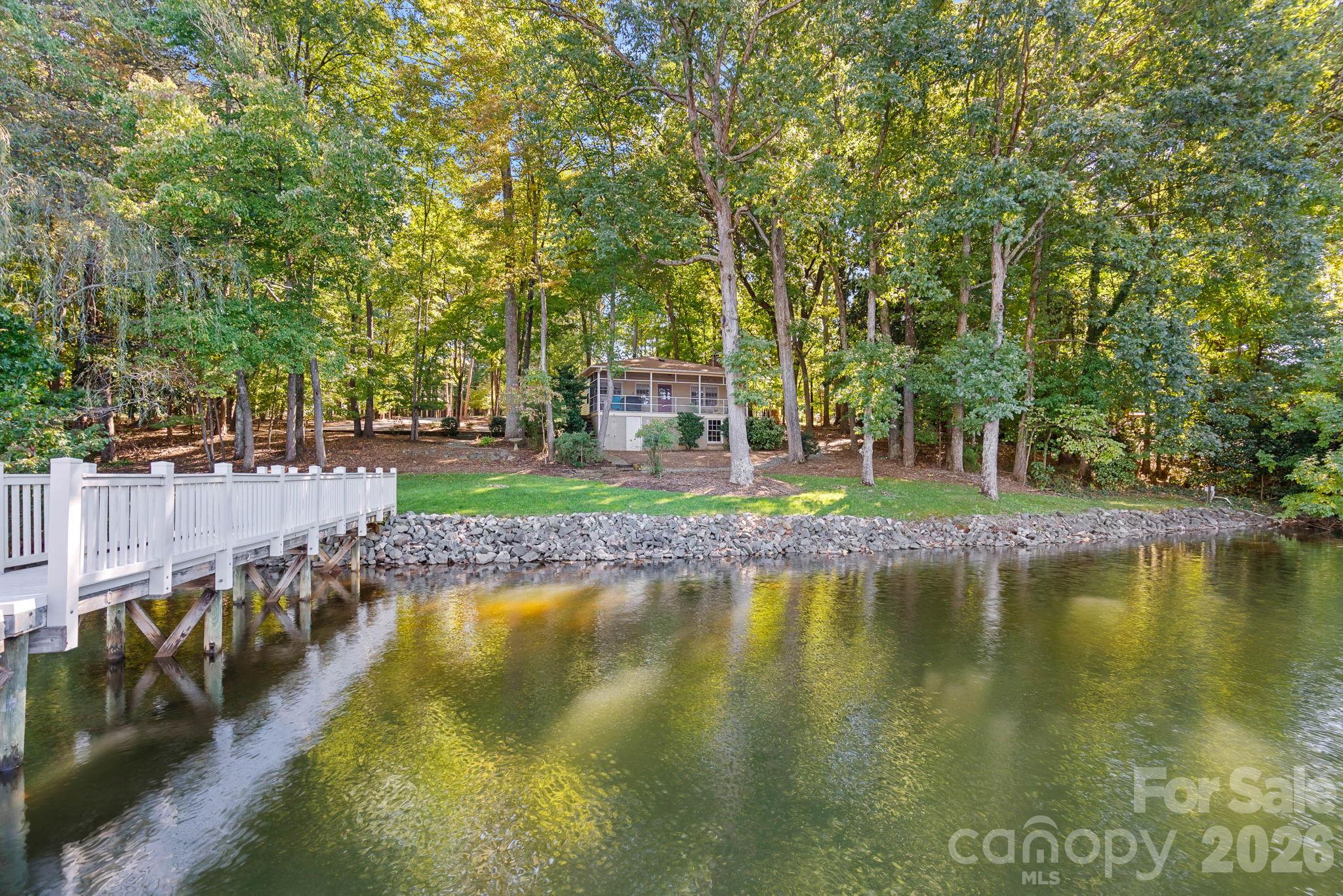 Photo 1 of Single family home for sale at 481 Kemp Rd, Mooresville, NC 28117 | MLS# 4433858 | Listing updated on 2026-10-29