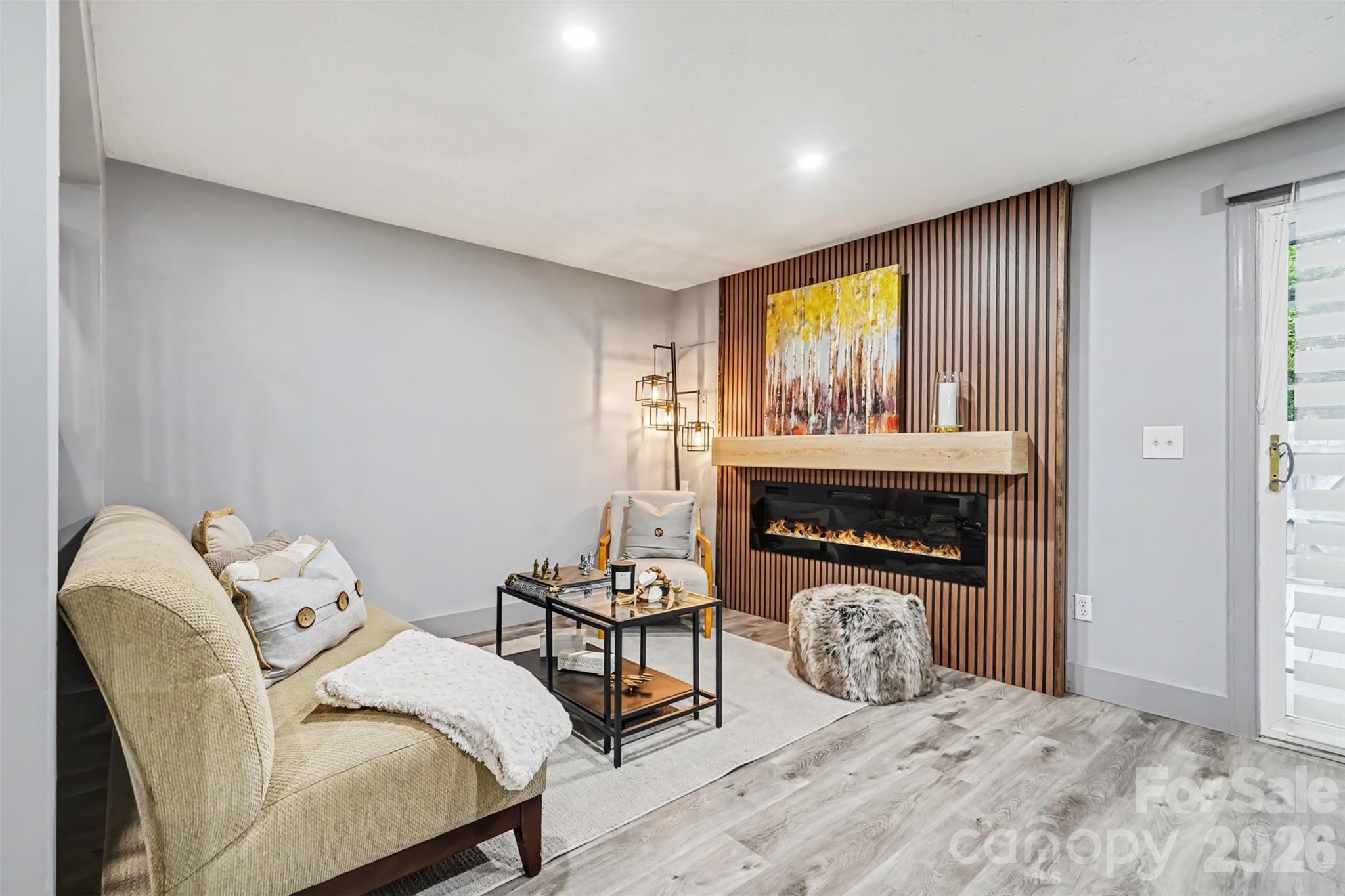 Photo 3 of Townhouse for sale at 7304 Pebblestone Dr #C, Charlotte, NC 28212 | MLS# 4435000 | Listing updated on 2026-10-23