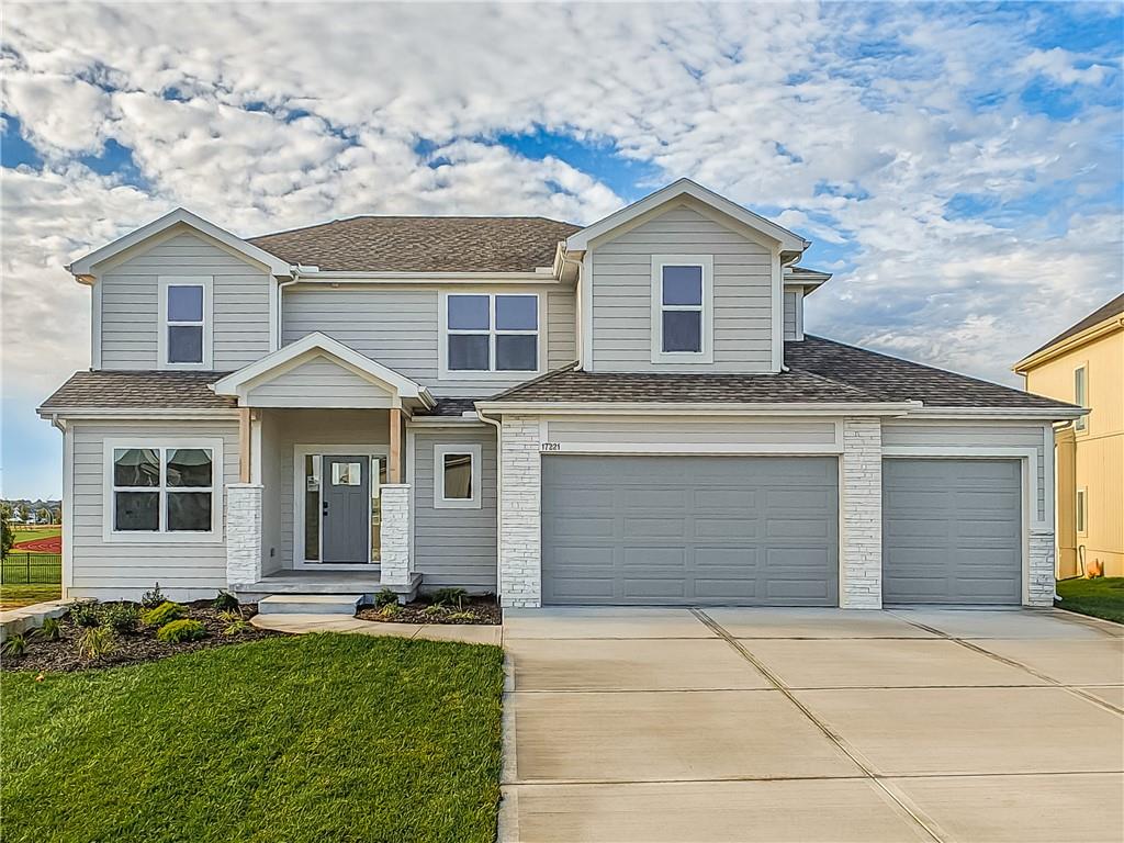Photo 1 of Single family home for sale at 17221 W 164th Terrace, Olathe, KS 66062 | MLS# 2605525 | Listing updated on 2026-10-25