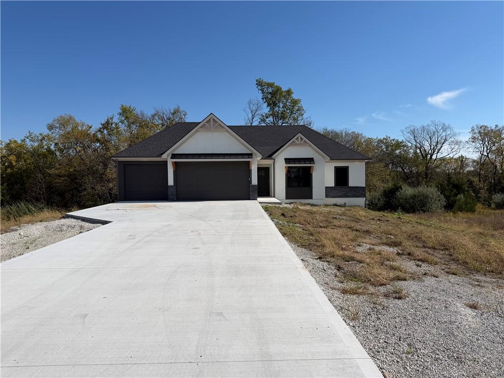 Photo 1 of Single family home for sale at 21503 Twin Oaks Pkwy, Peculiar, MO 64078 | MLS# 2626091 | Listing updated on 2026-10-24