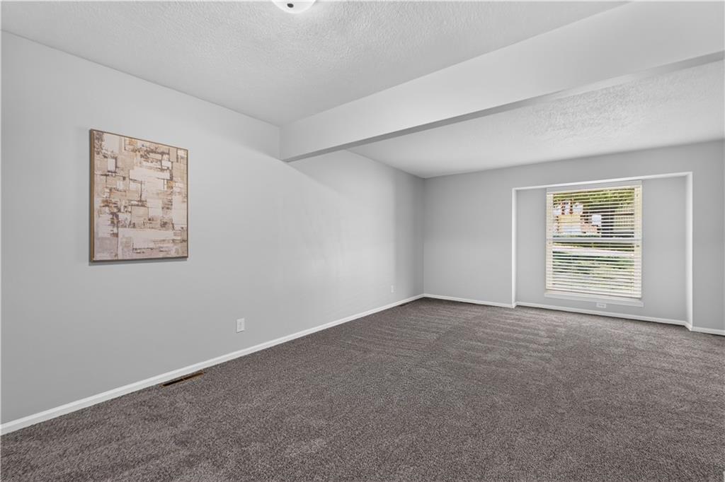 Photo 3 of Sale Pending at 7815 Haskell Ave, Kansas City, KS 66109 | MLS# 2631230 | Listing updated on 2026-09-21