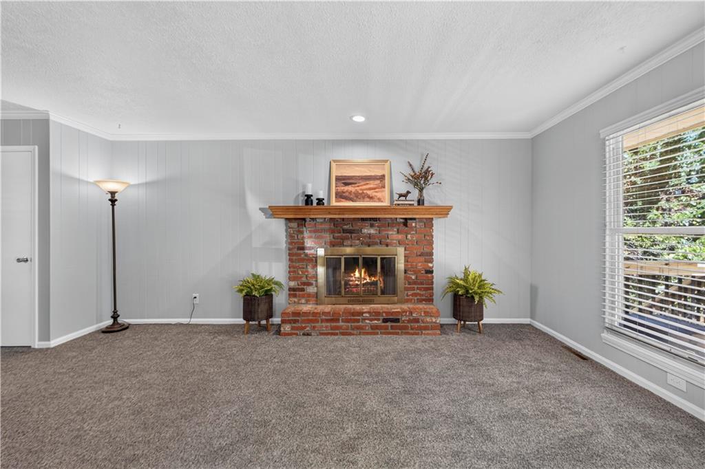 Photo 4 of Sale Pending at 7815 Haskell Ave, Kansas City, KS 66109 | MLS# 2631230 | Listing updated on 2026-09-21