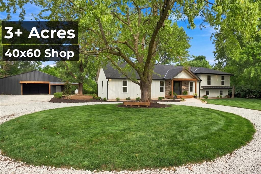 Single family home for sale at 3222 Pryor Rd, Lee's Summit, MO 64082 | MLS# 2632032