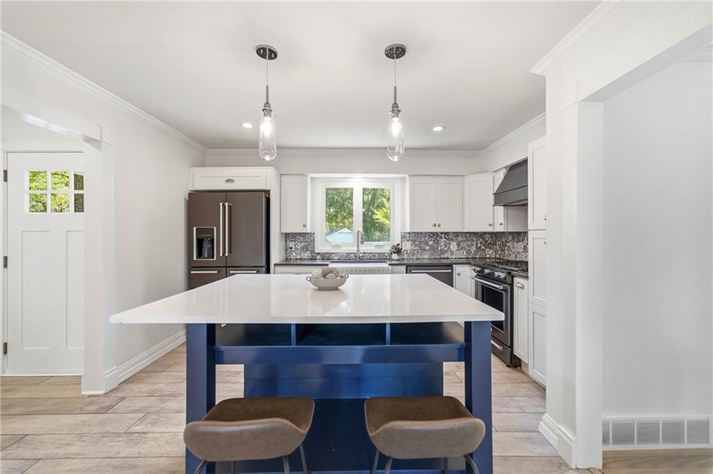 Photo 3 of Single family home for sale at 3706 W 96th Street, Leawood, KS 66206 | MLS# 2635152 | Listing updated on 2026-10-23