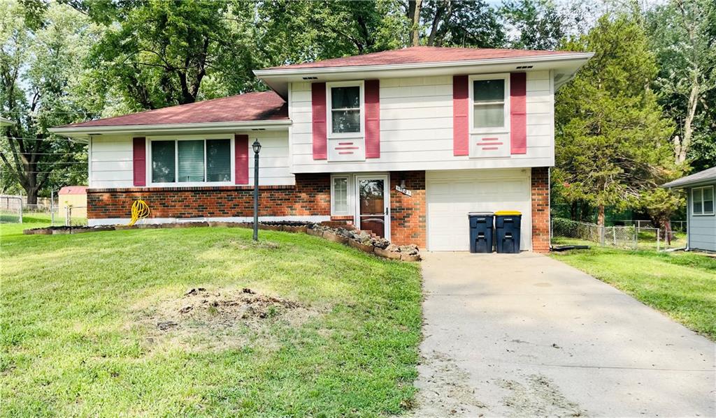 Photo 1 of Single family home for sale at 11703 Belmont Ave, Kansas City, MO 64134 | MLS# 2636455 | Listing updated on 2026-09-22