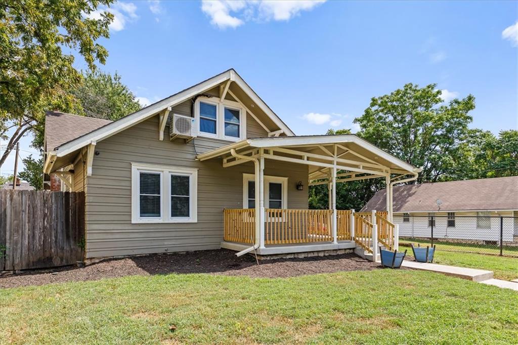 Single family home for sale at 8315 Paseo Blvd, Kansas City, MO 64131 | MLS# 2640861