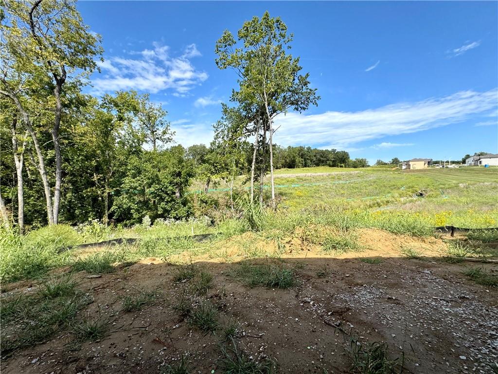 Photo 3 of Single family home for sale at 8504 Nw 90th Terrace, Kansas City, MO 64153 | MLS# 2642011 | Listing updated on 2026-09-22