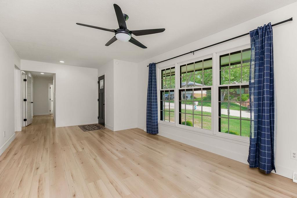 Photo 3 of Single family home for sale at 5908 Nw Harris Dr, Kansas City, MO 64152 | MLS# 2642818 | Listing updated on 2026-09-22