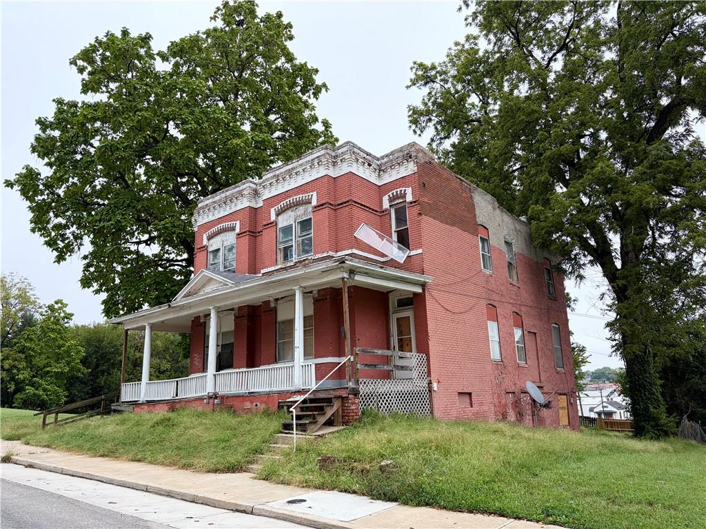 Photo 3 of Multi family home for sale at 717 719 Mount Mora Rd, Saint Joseph, MO 64501 | MLS# 2643072 | Listing updated on 2026-09-21