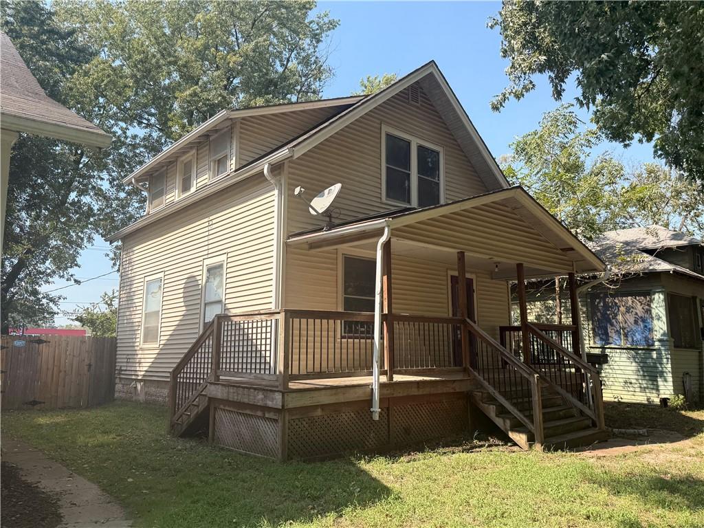 Photo 3 of Single family home for sale at 1715 Quincy St, Topeka, KS 66612 | MLS# 2643364 | Listing updated on 2026-09-21