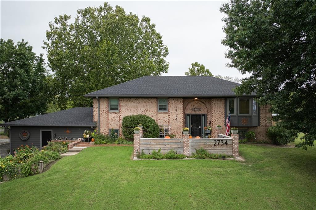 Single family home for sale at 2734 N 99th Street, Kansas City, KS 66109 | MLS# 2643579
